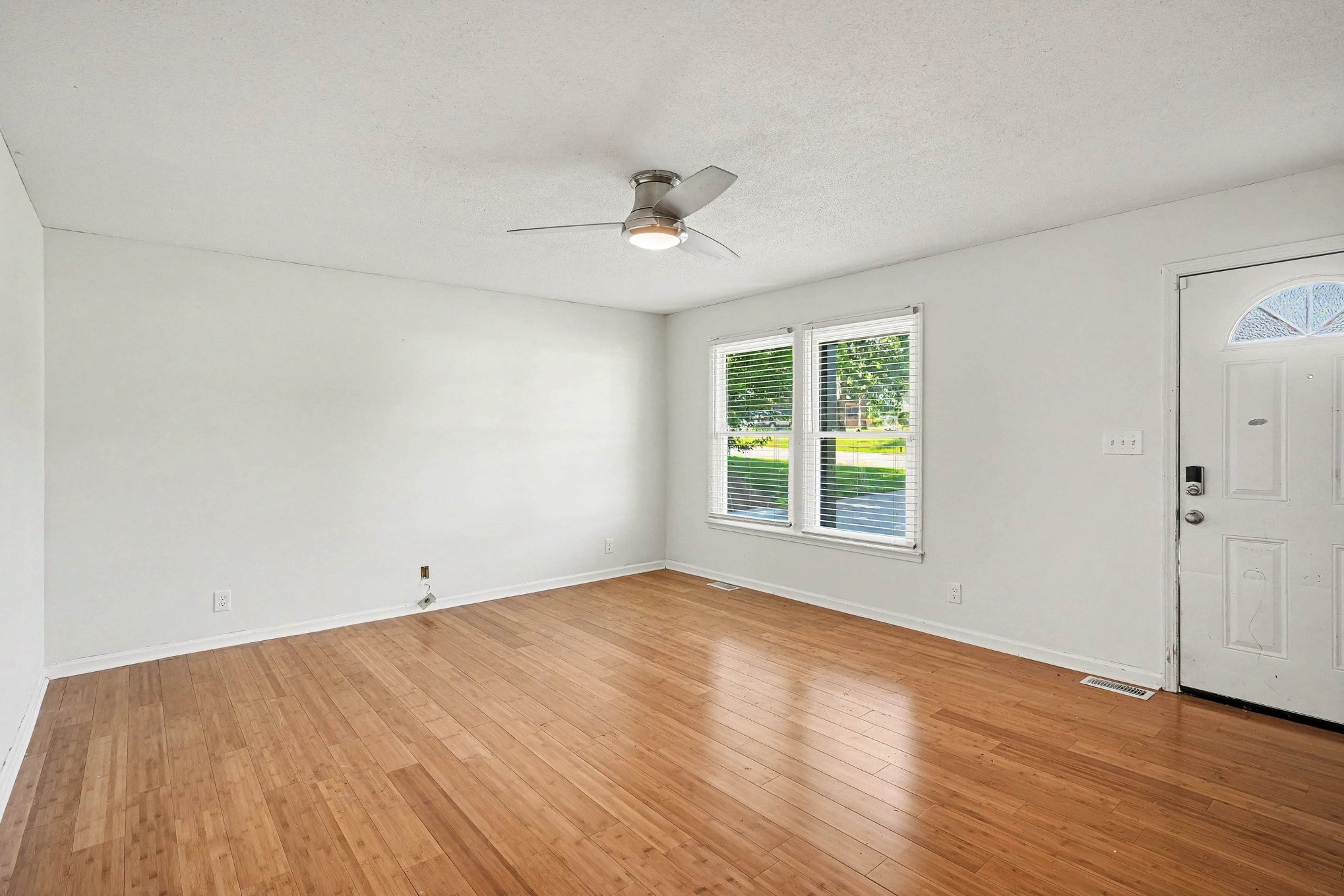 217 Bob White Dr