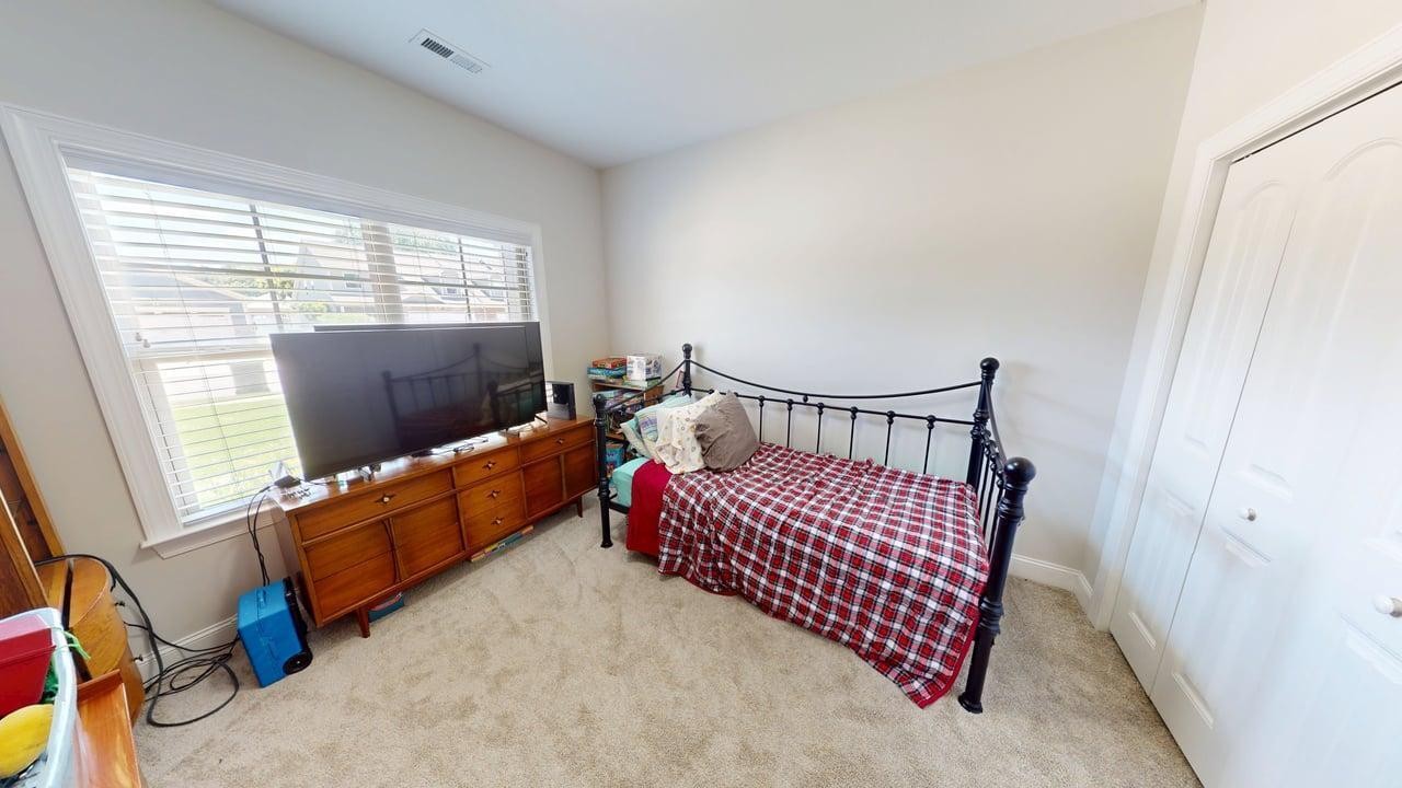 5438 Mandarin Circle