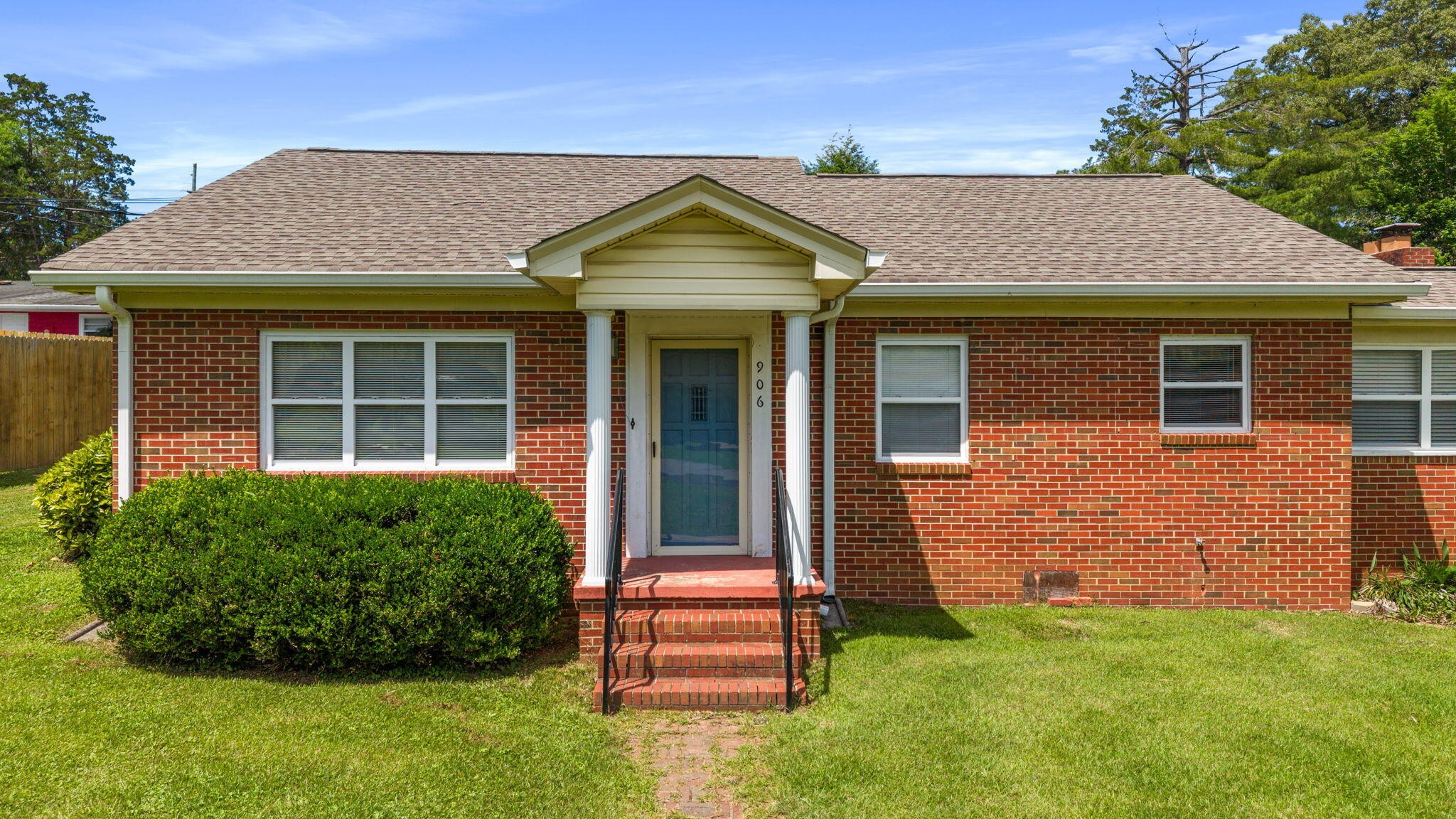 906 Park Avenue, NW