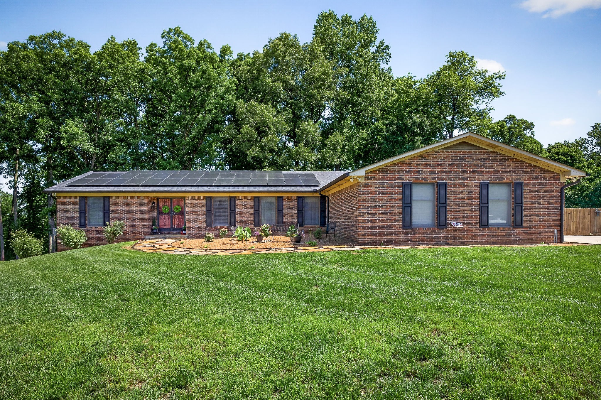 1331 Apple Valley Ct
