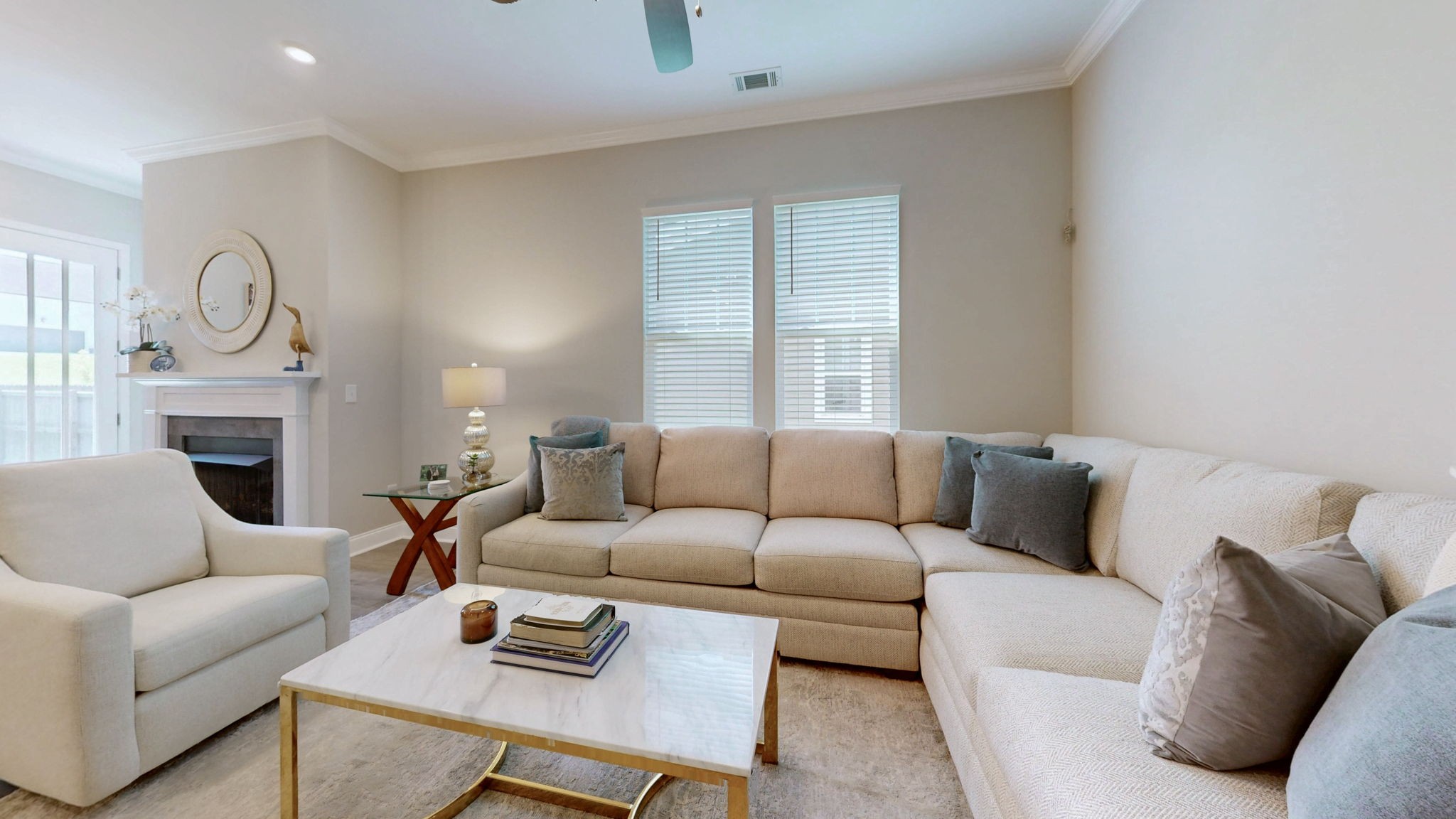 2037 Kirkwall Dr