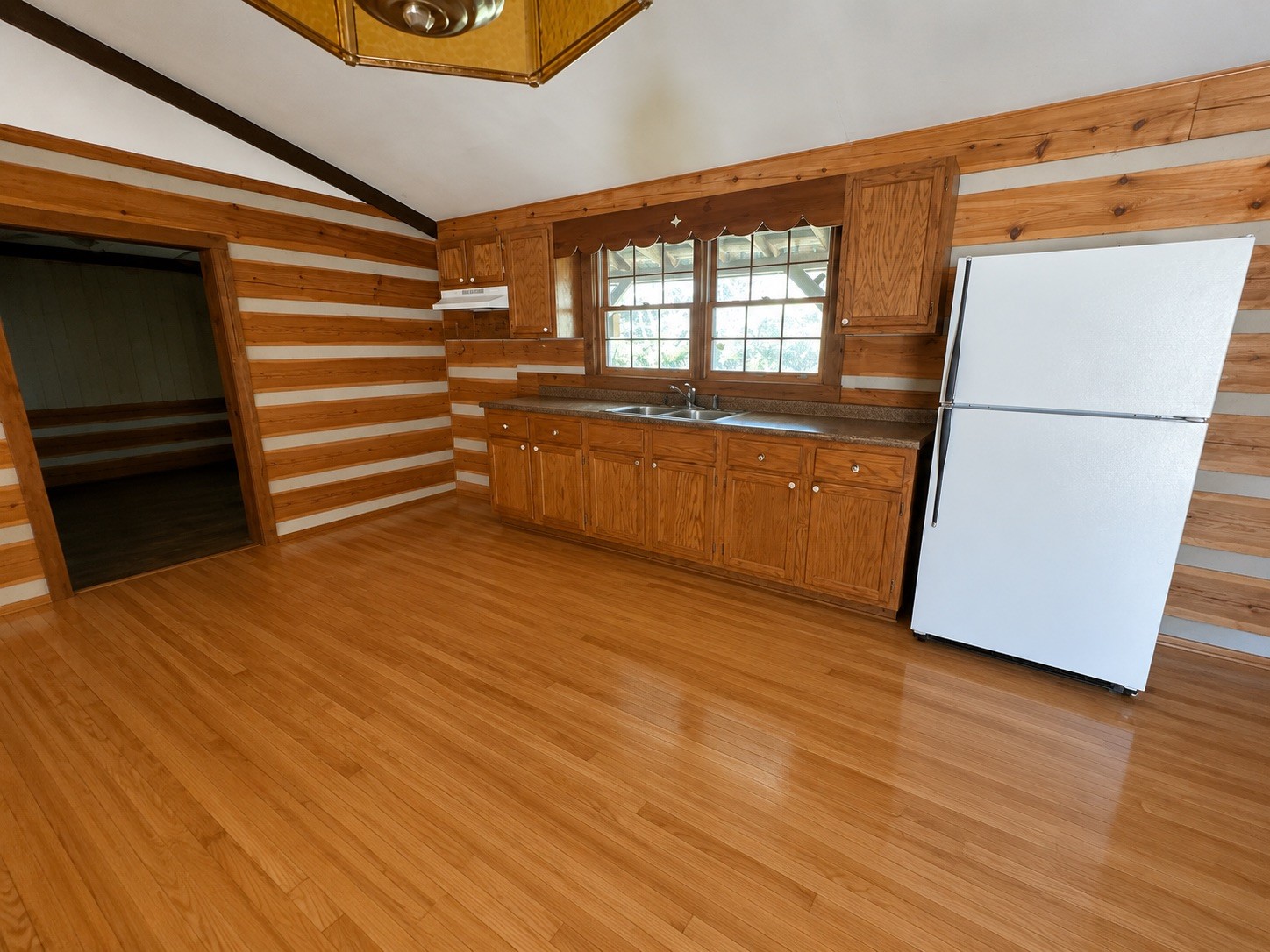 312 Grand View Dr