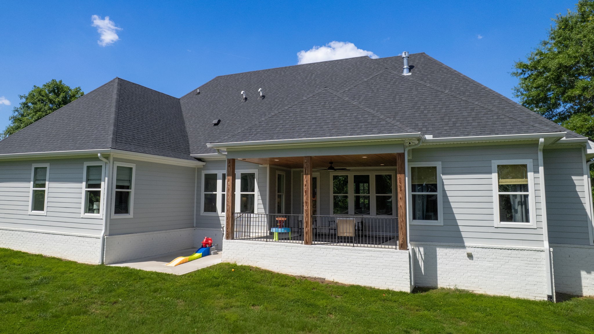 730 Hamilton Dr