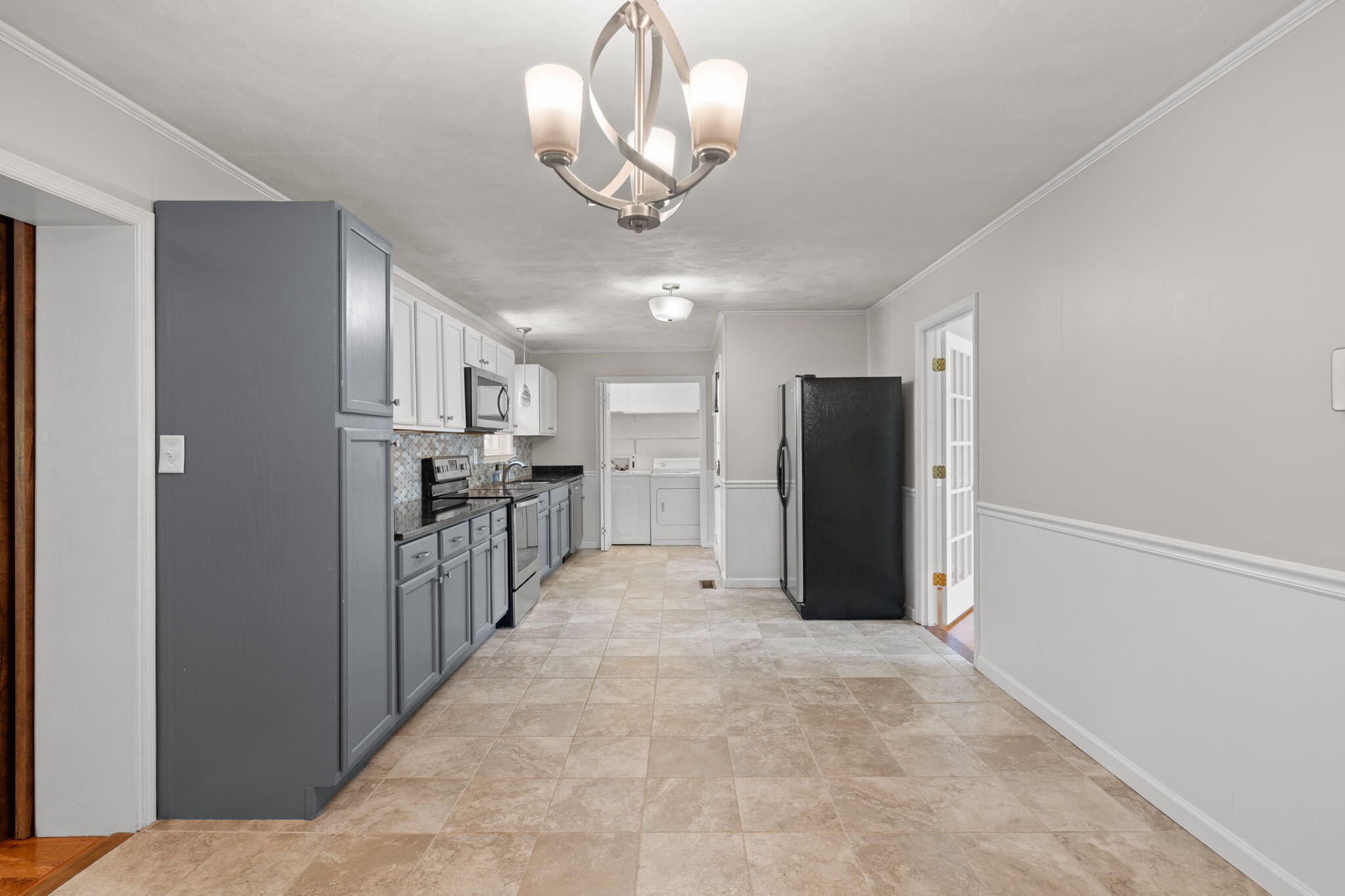 200 Country Club Drive, SW