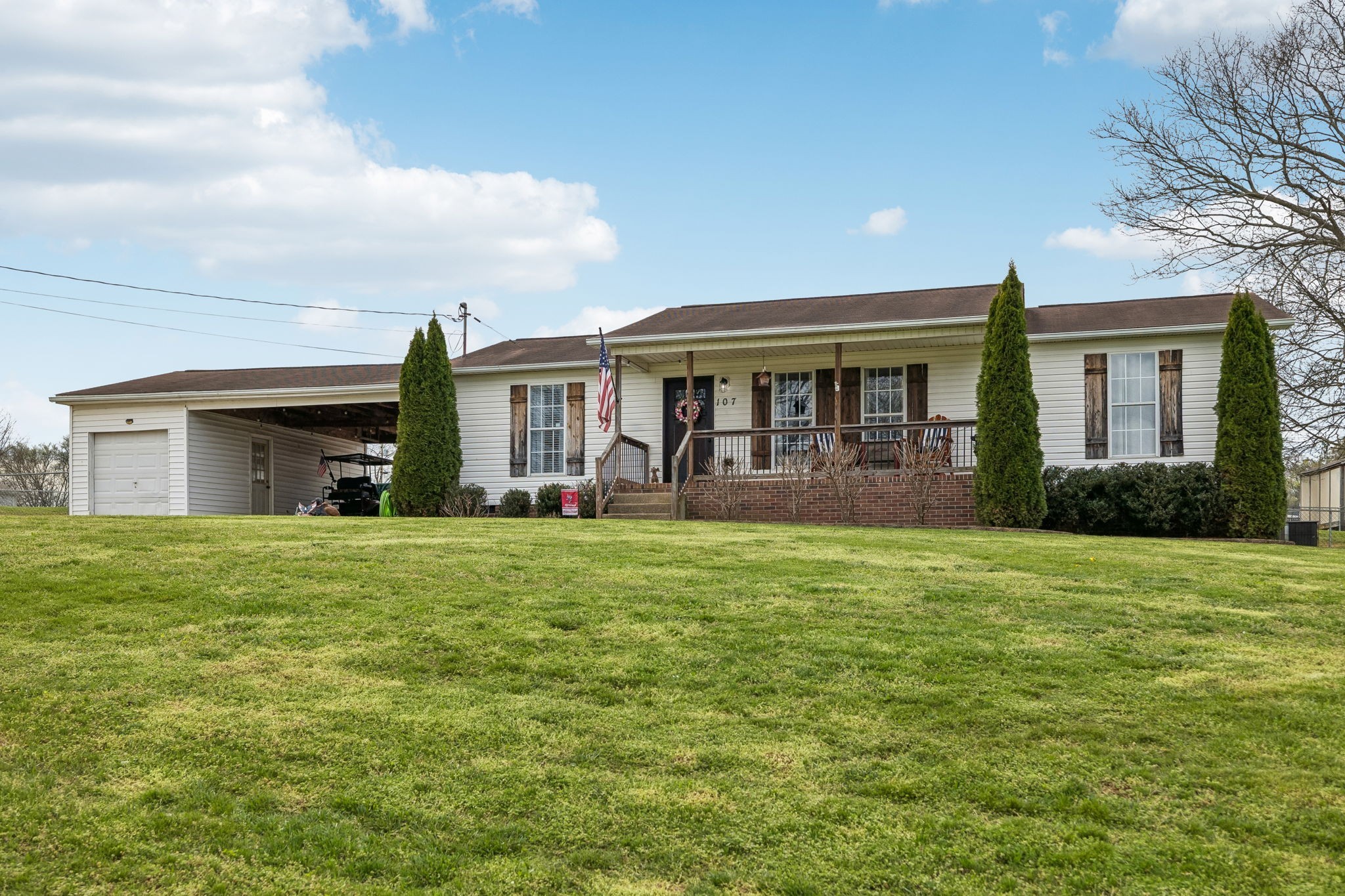 107 Christina Dr