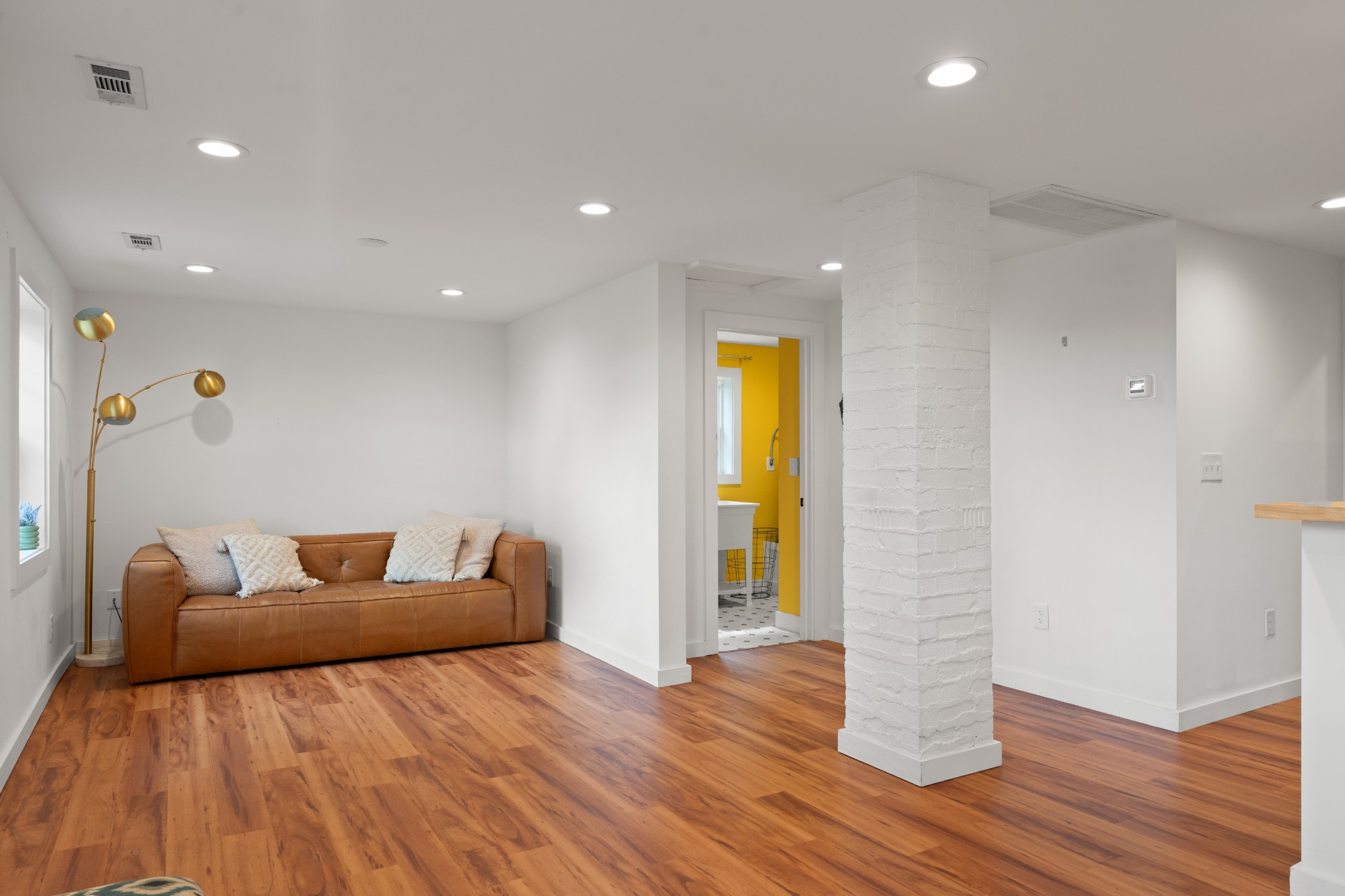 608 Creative Way