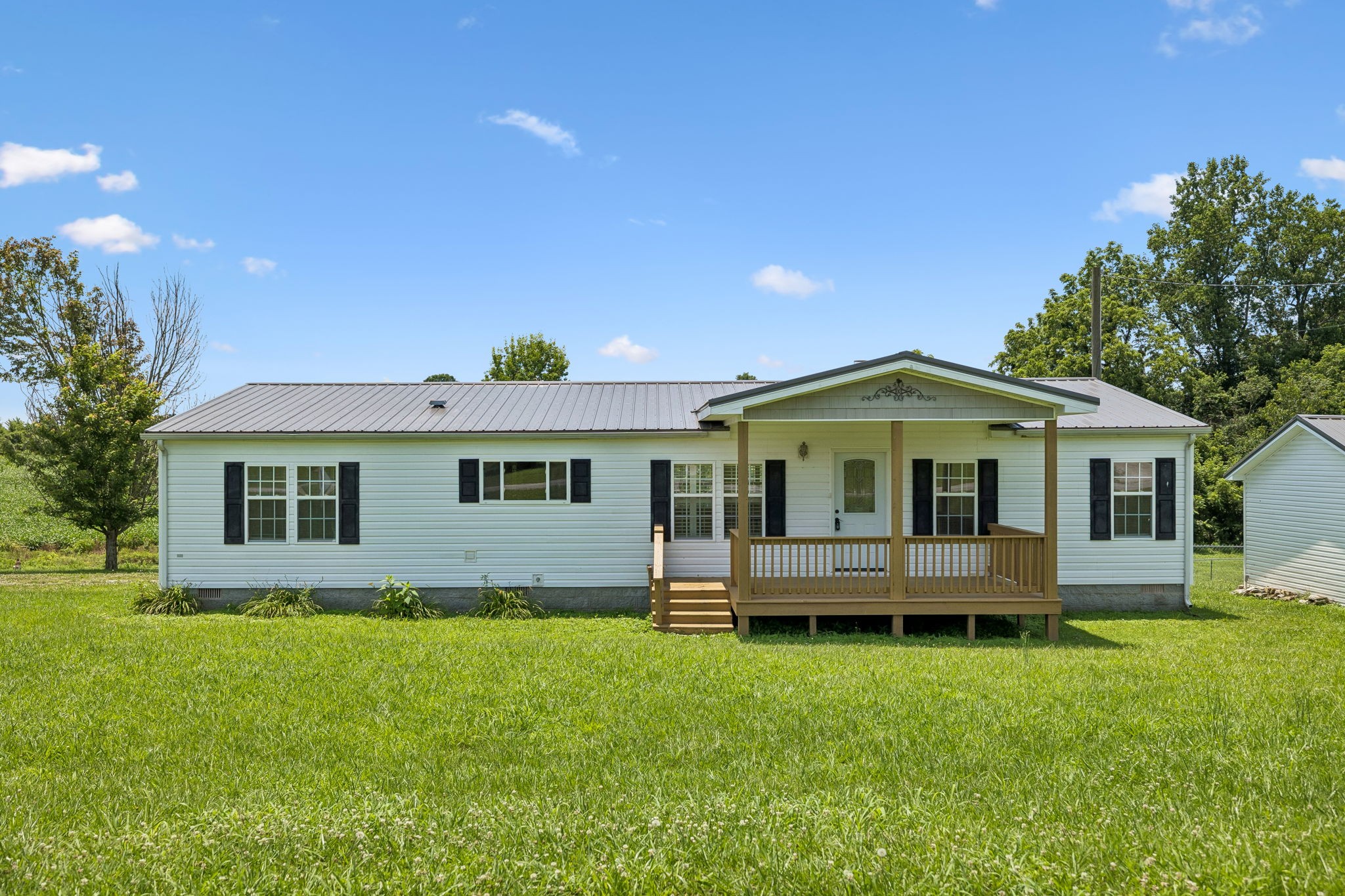 174 Mavis Dr
