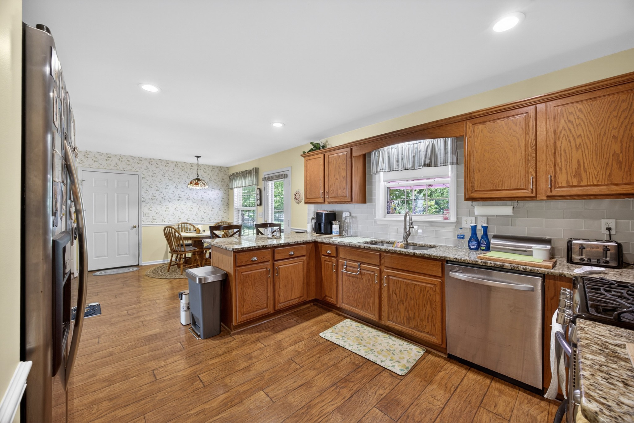 2403 N Pointe Cove Cir