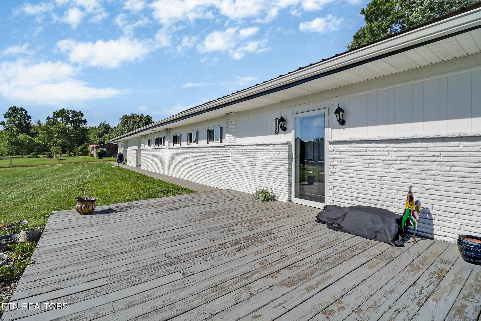 1104 Allardt Hwy