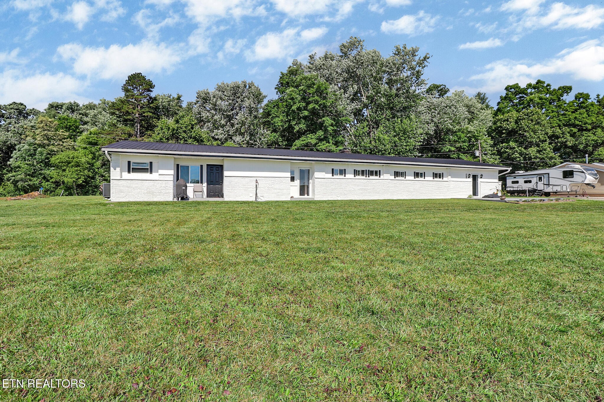 1104 Allardt Hwy
