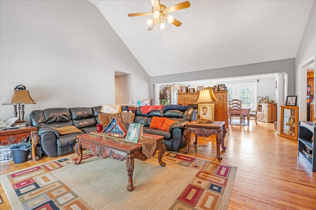 431 Jack Thomas Dr