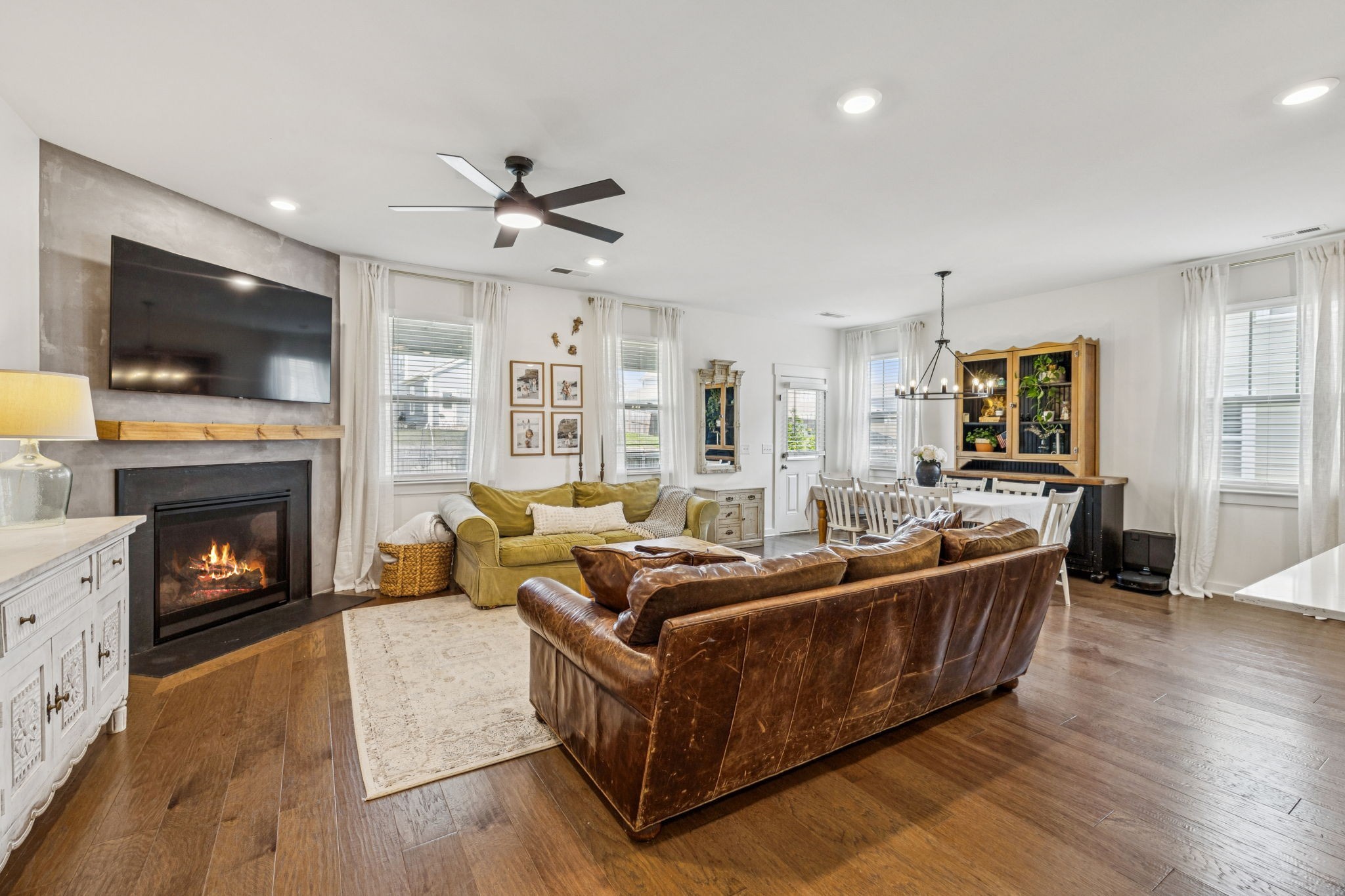 799 Ewell Farm Dr