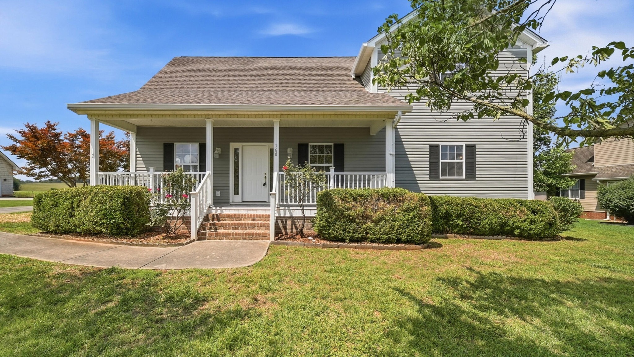 168 Windermere Lane, NE