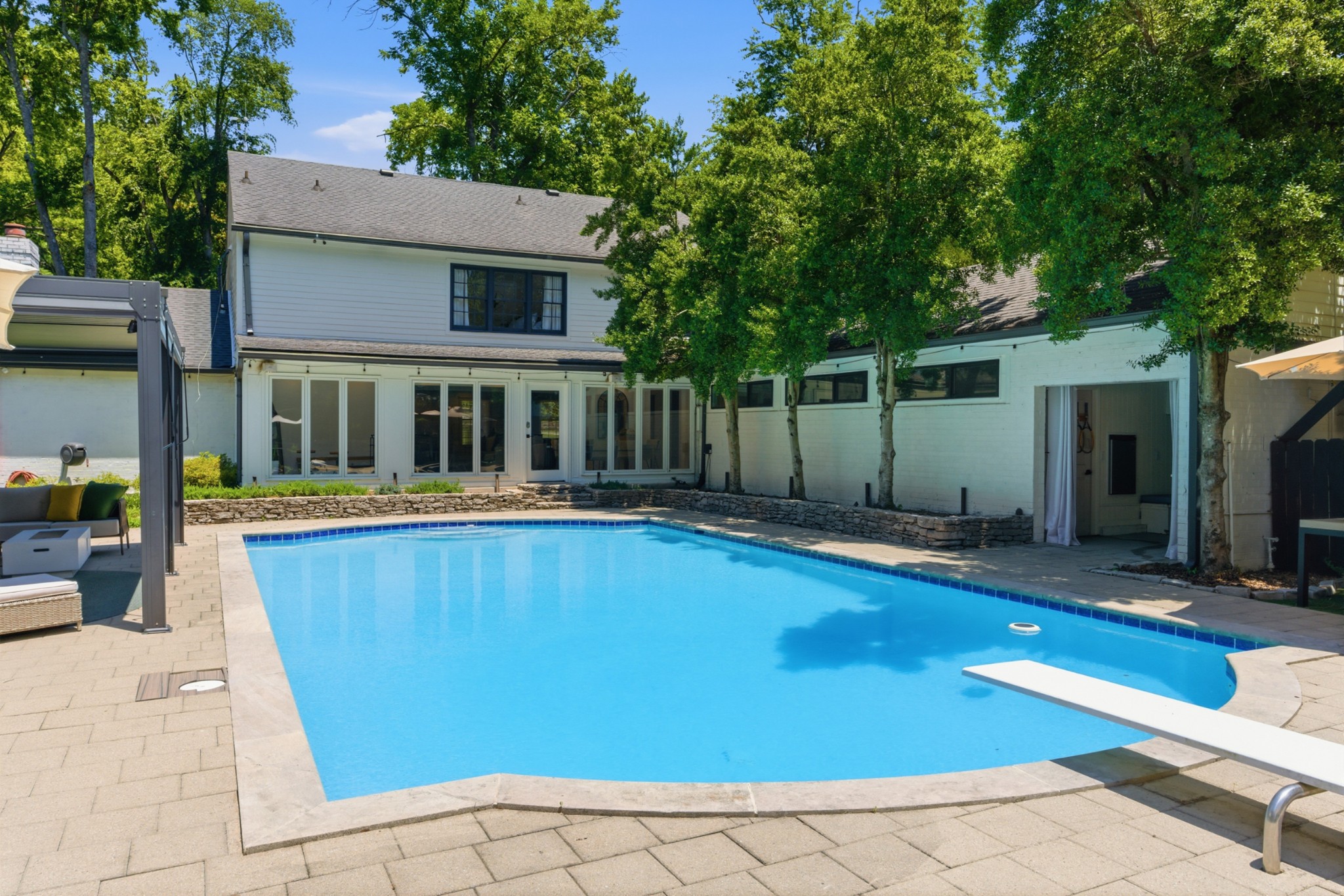 2419 Valley Brook Rd