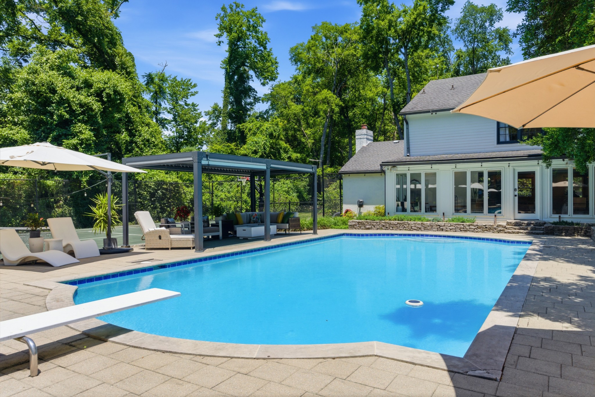 2419 Valley Brook Rd