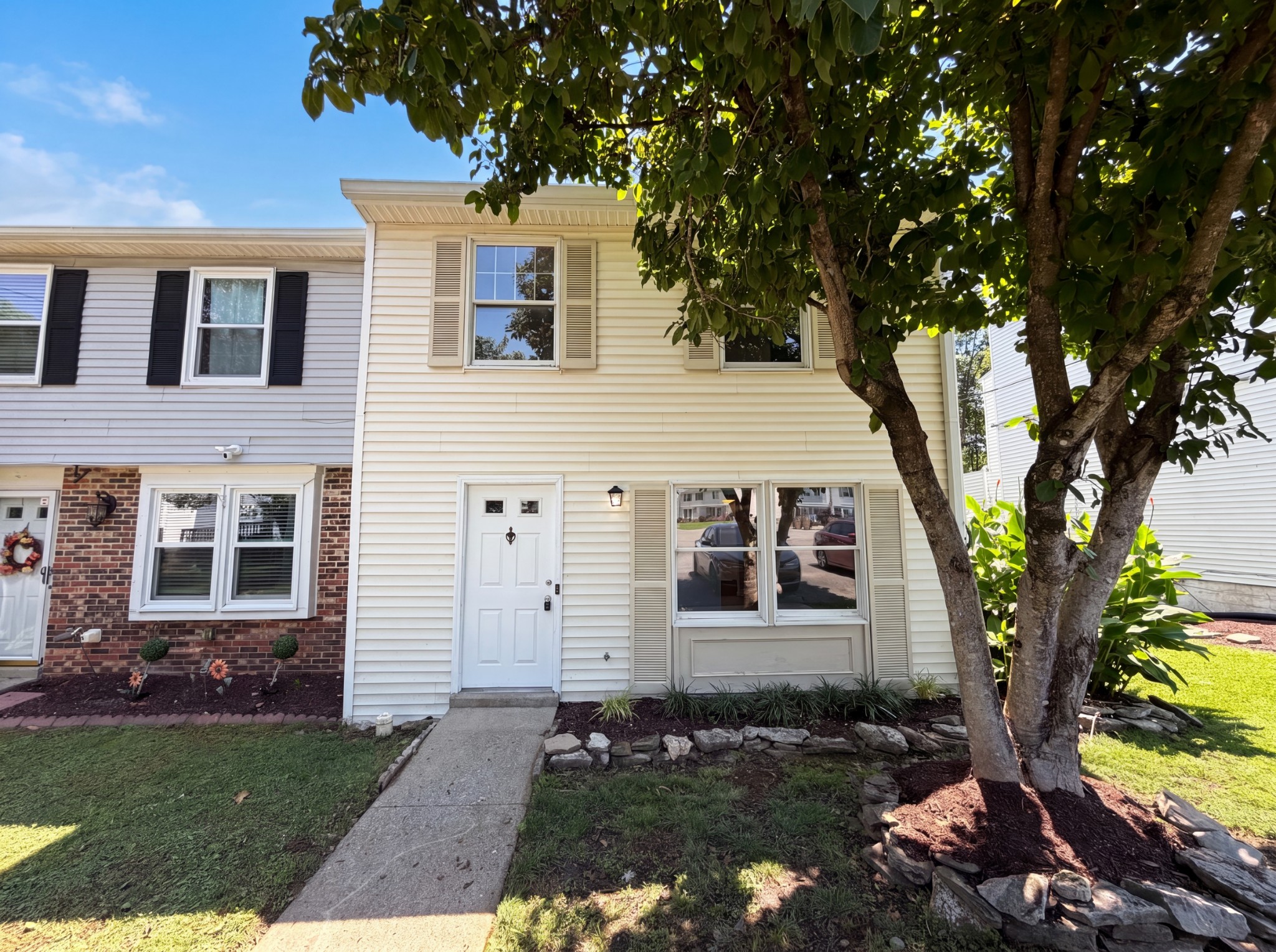 207 Seneca Forest Ct