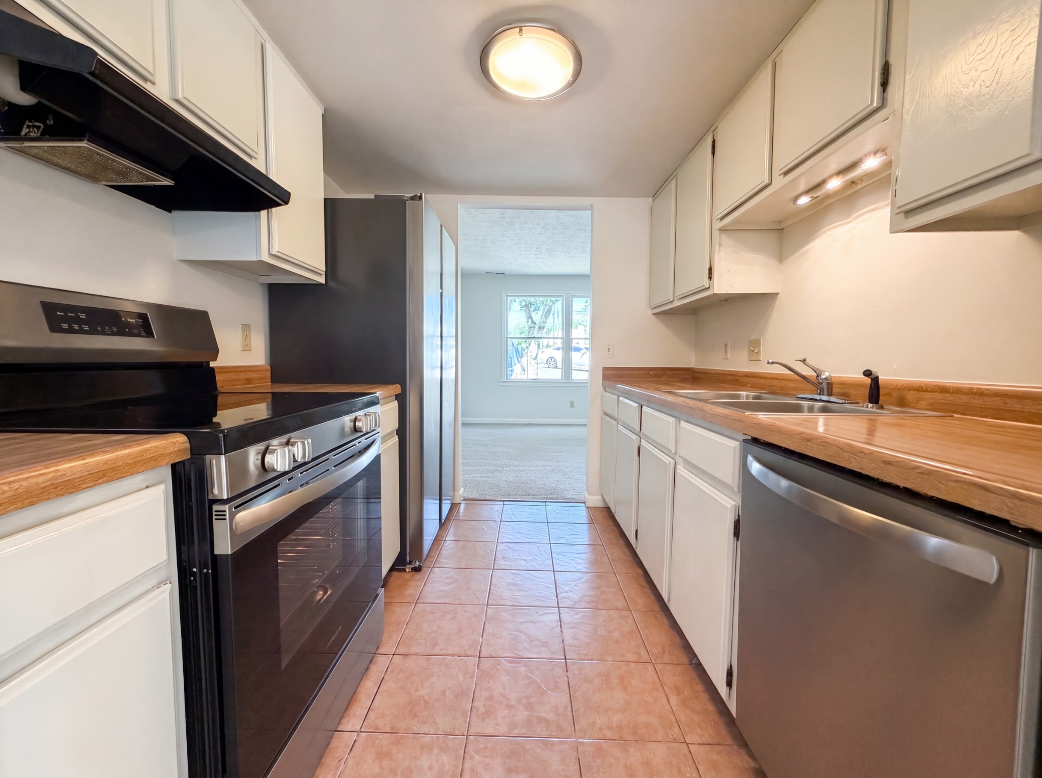 207 Seneca Forest Ct