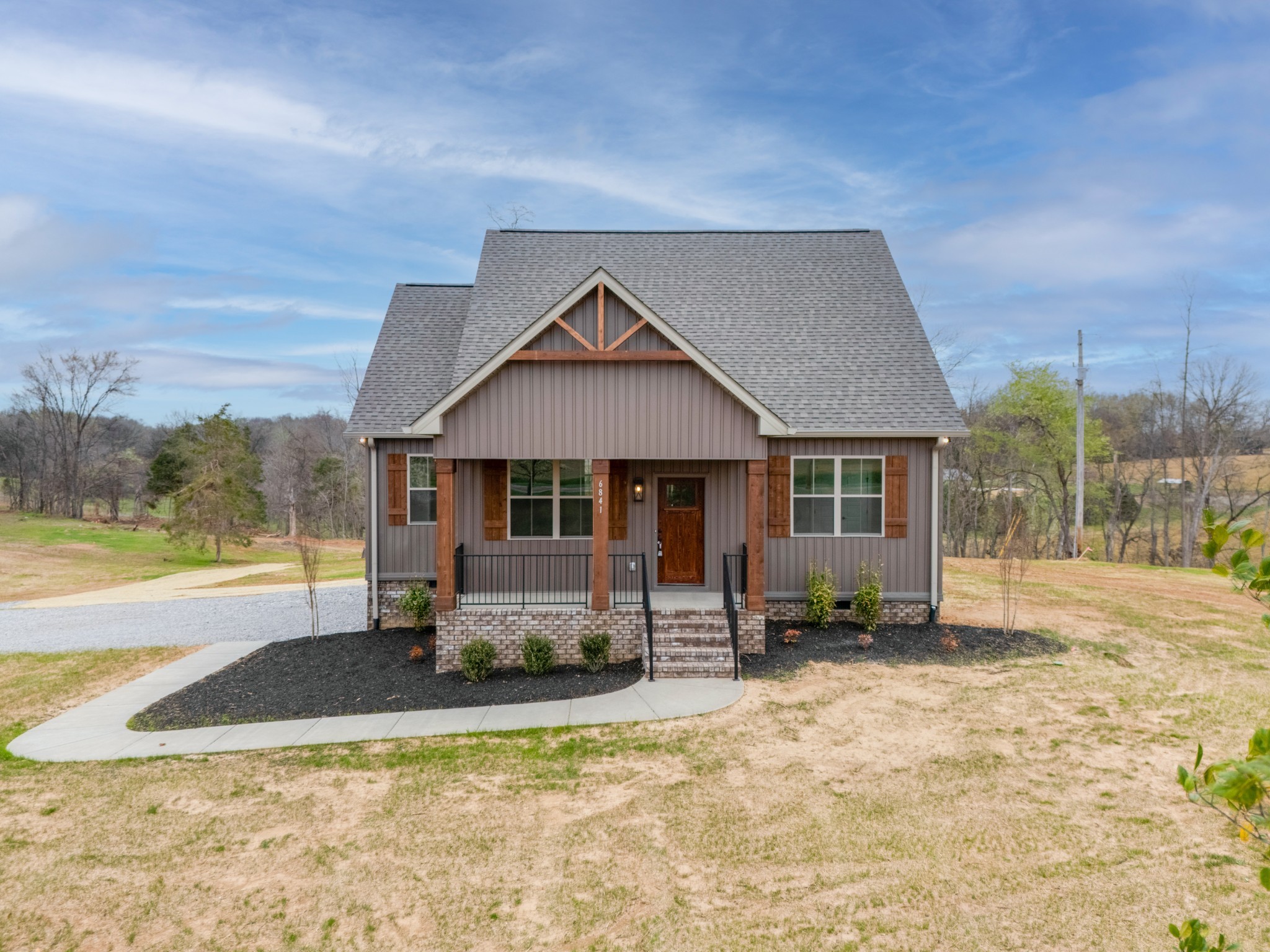 6841 Highway 41, N