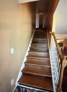 290 Brookside Dr