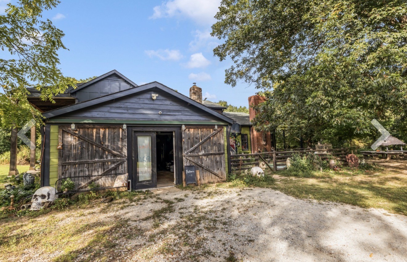 7139 Kingston Rd