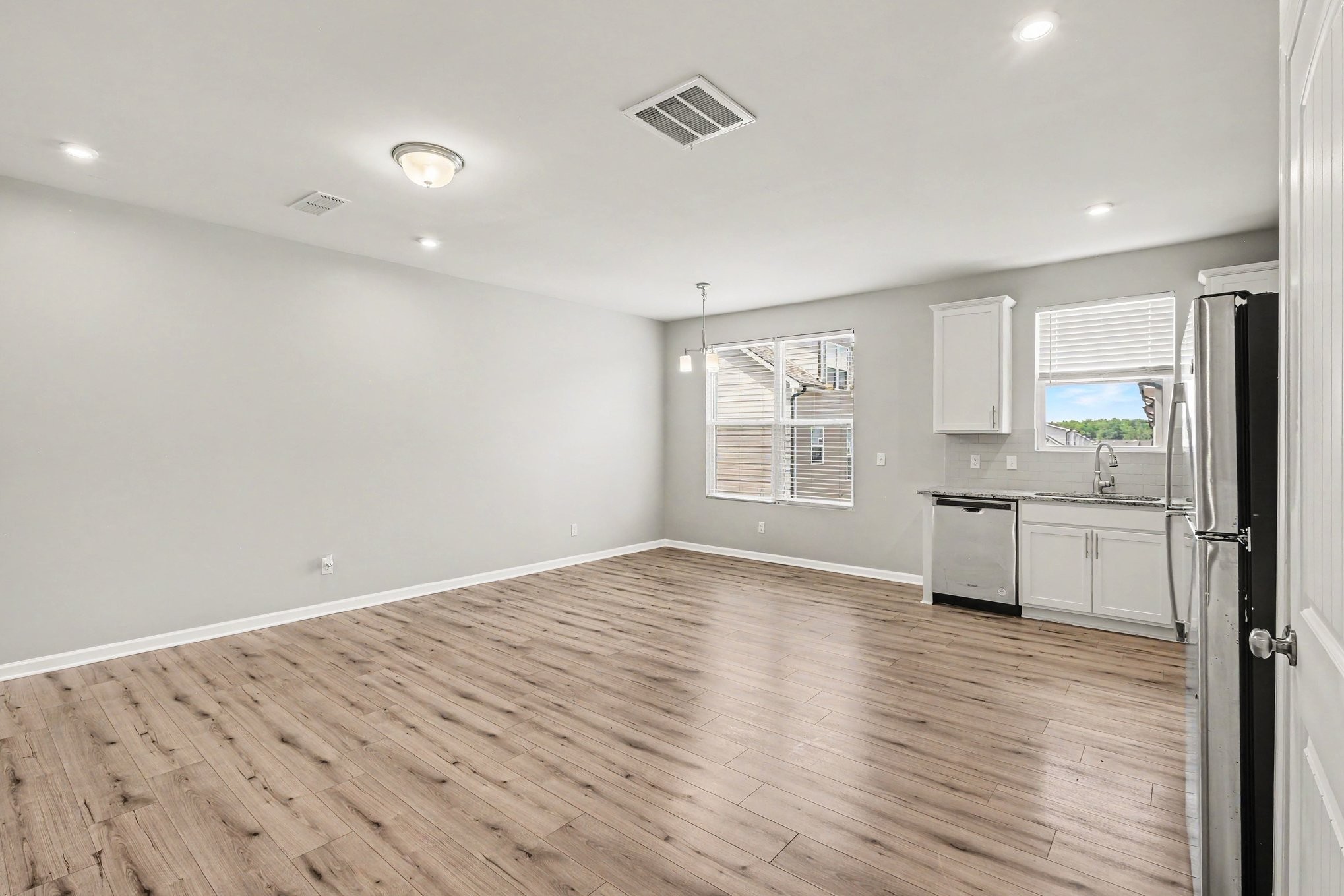 1202 Foxton Ln