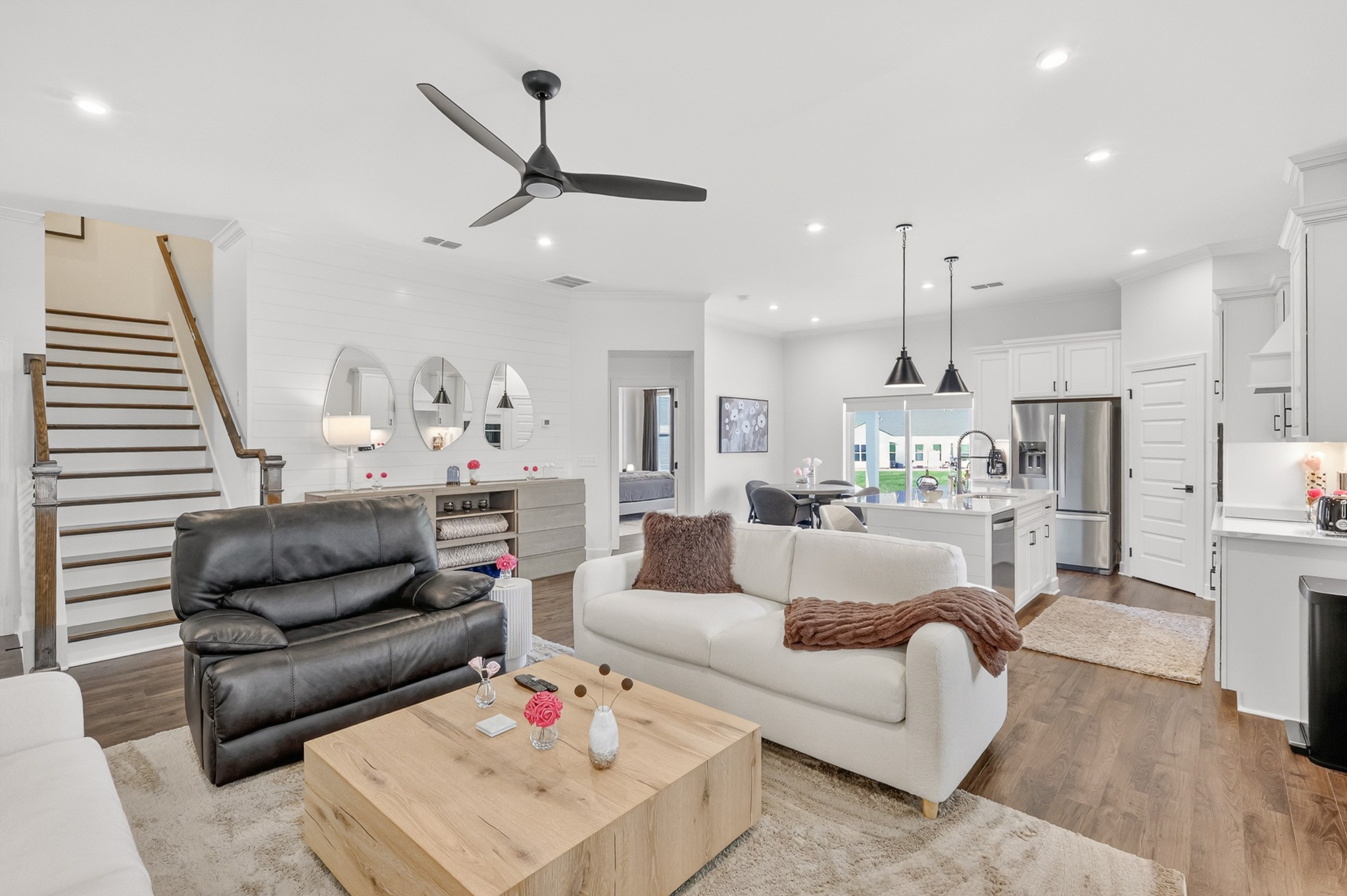 1348 Harmony Hill Ln