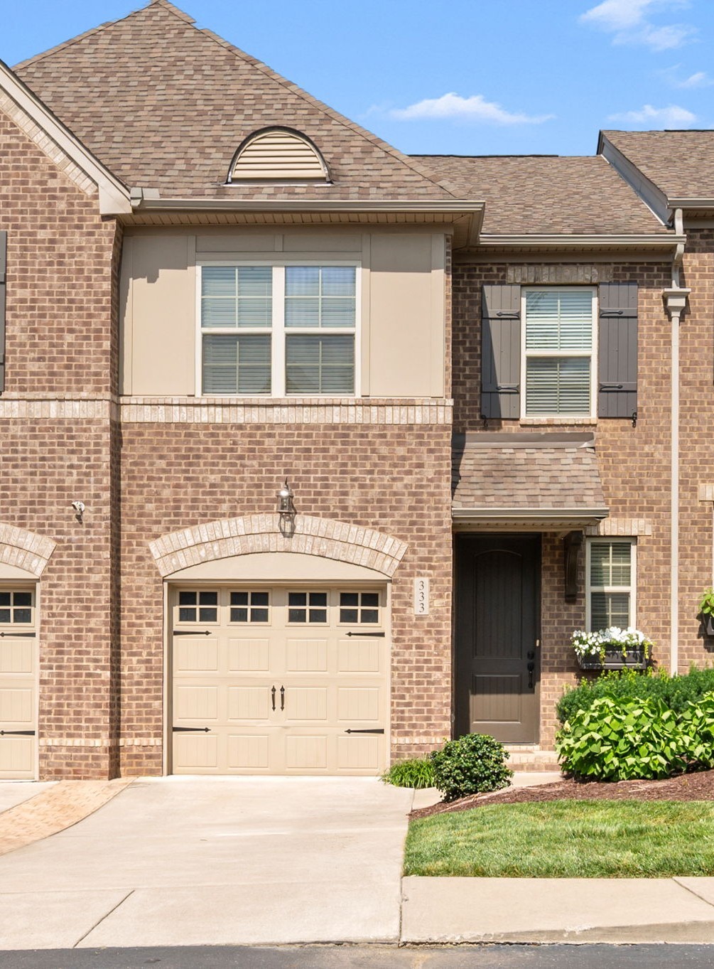333 Coronado Pvt Cir