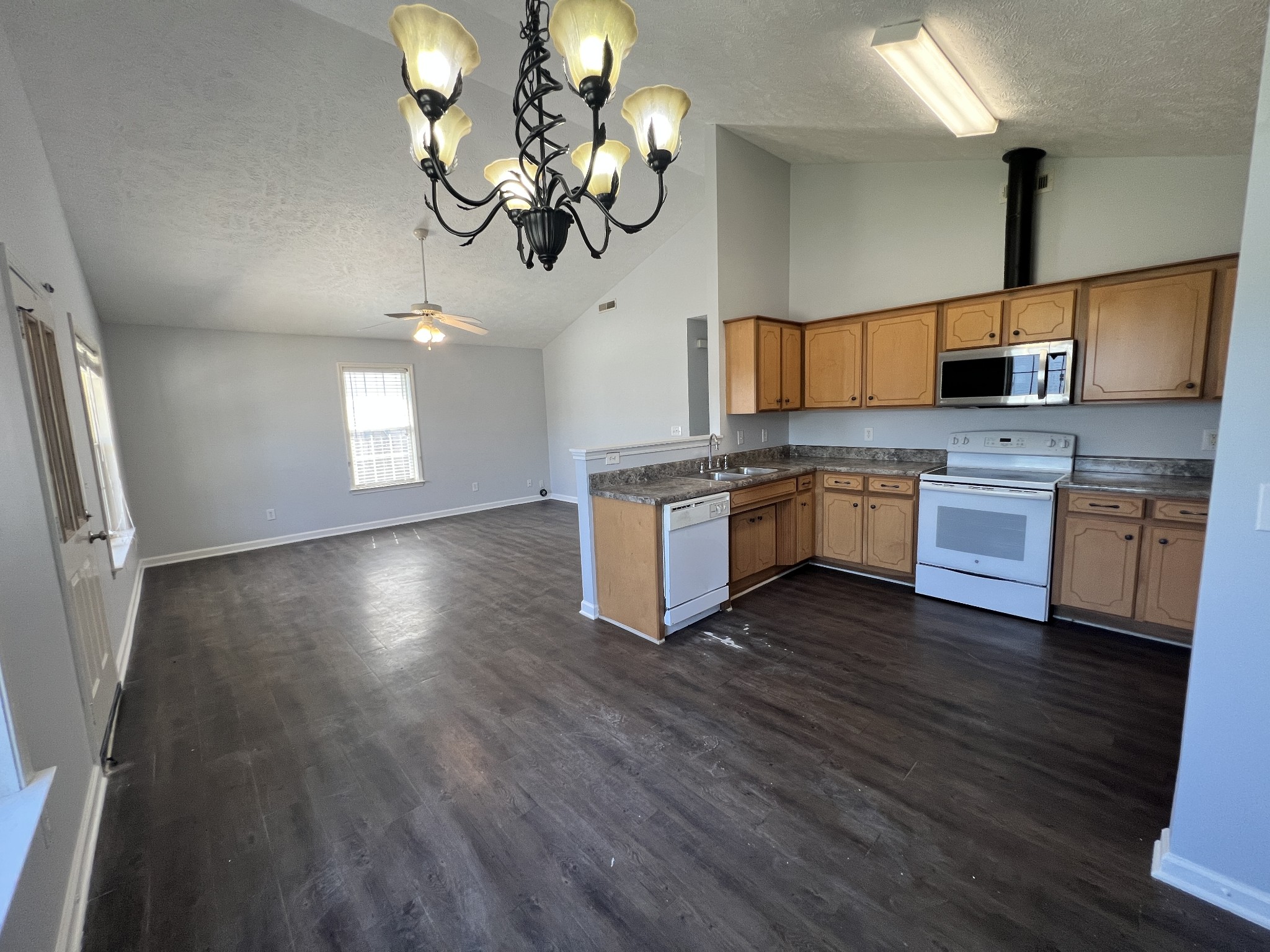 4026 Margo Cir