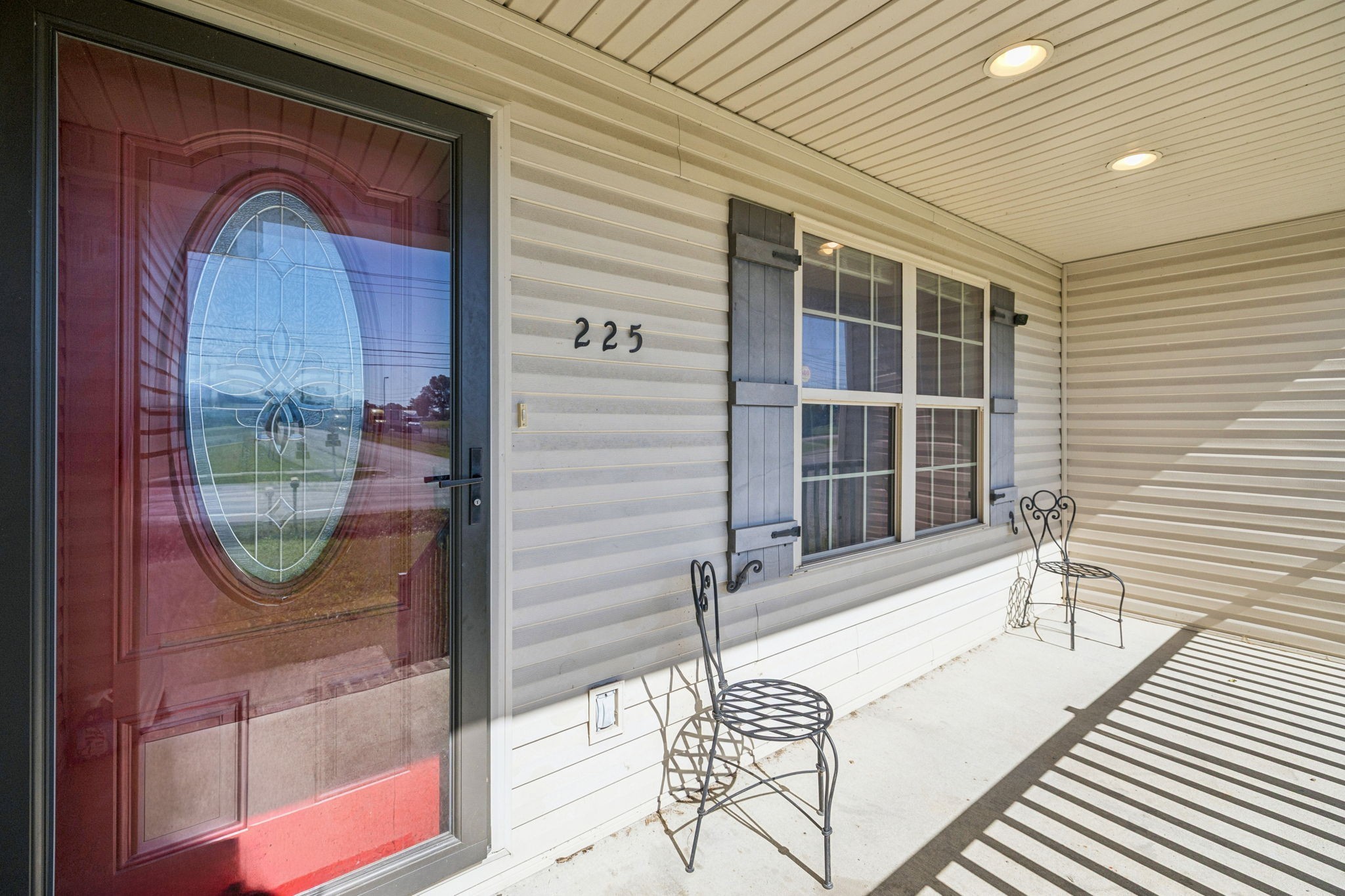 225 Eagle Blvd