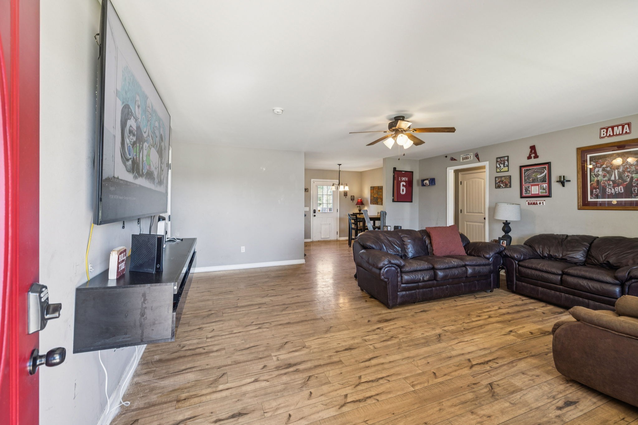 225 Eagle Blvd