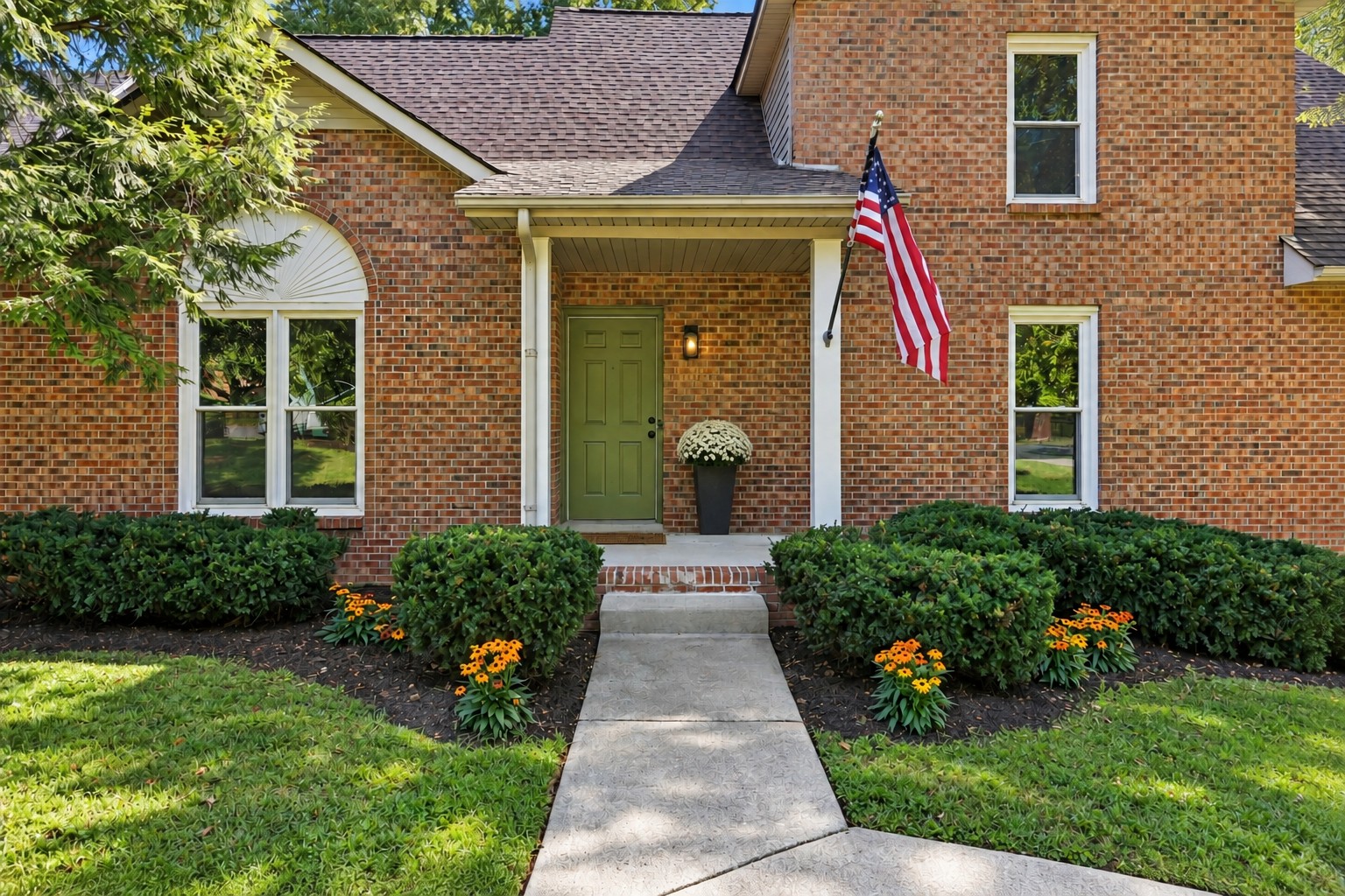111 Vannoak Dr