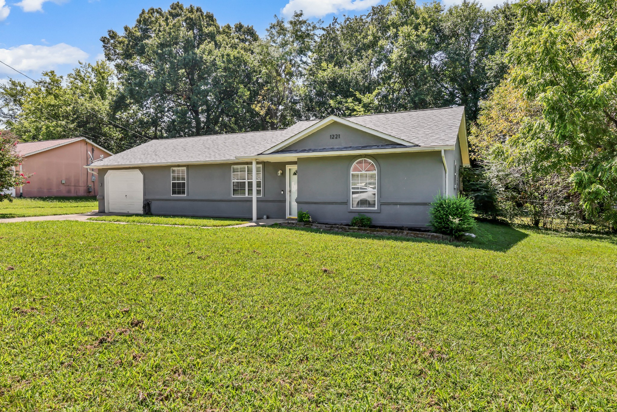 1221 Patton Pl