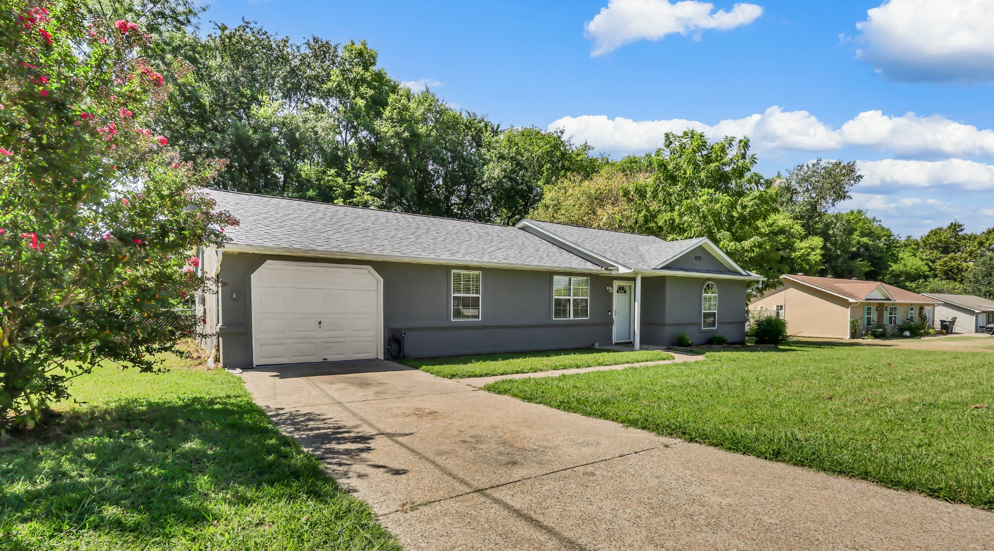 1221 Patton Pl