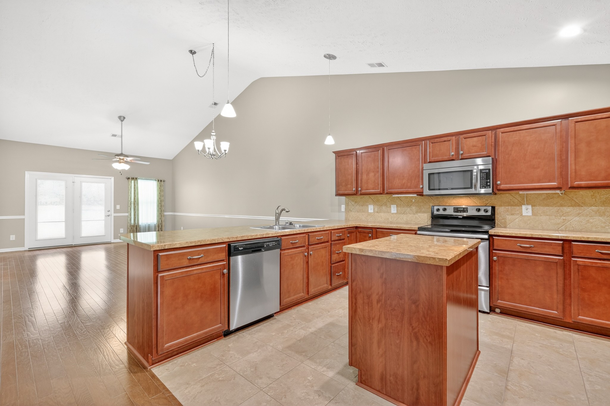 161 Plymouth Dr