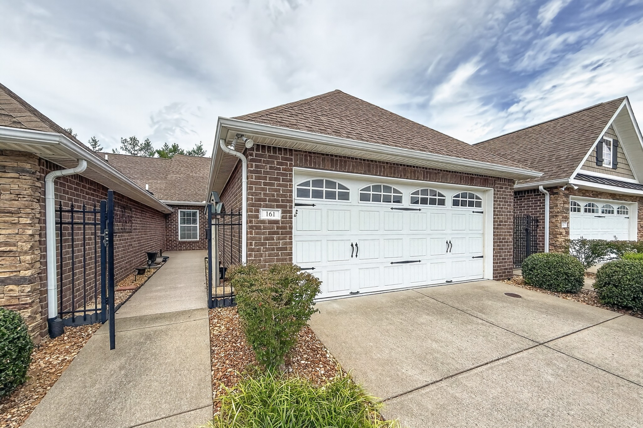 161 Plymouth Dr
