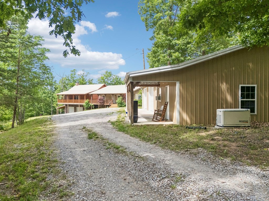 290 Vine Ridge Rd, NE