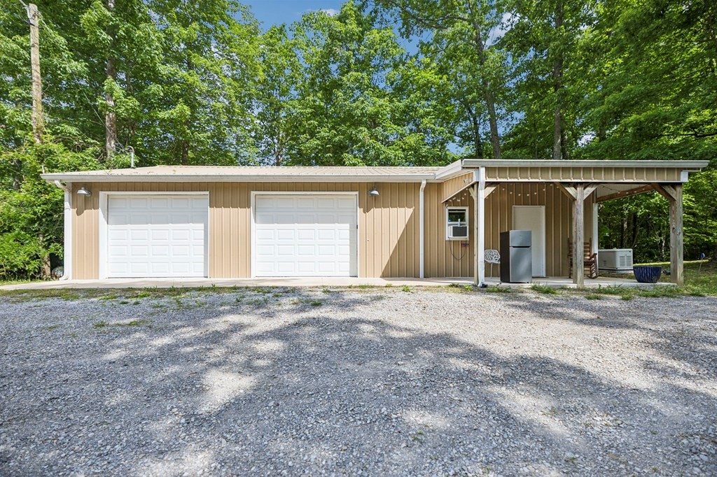 290 Vine Ridge Rd, NE
