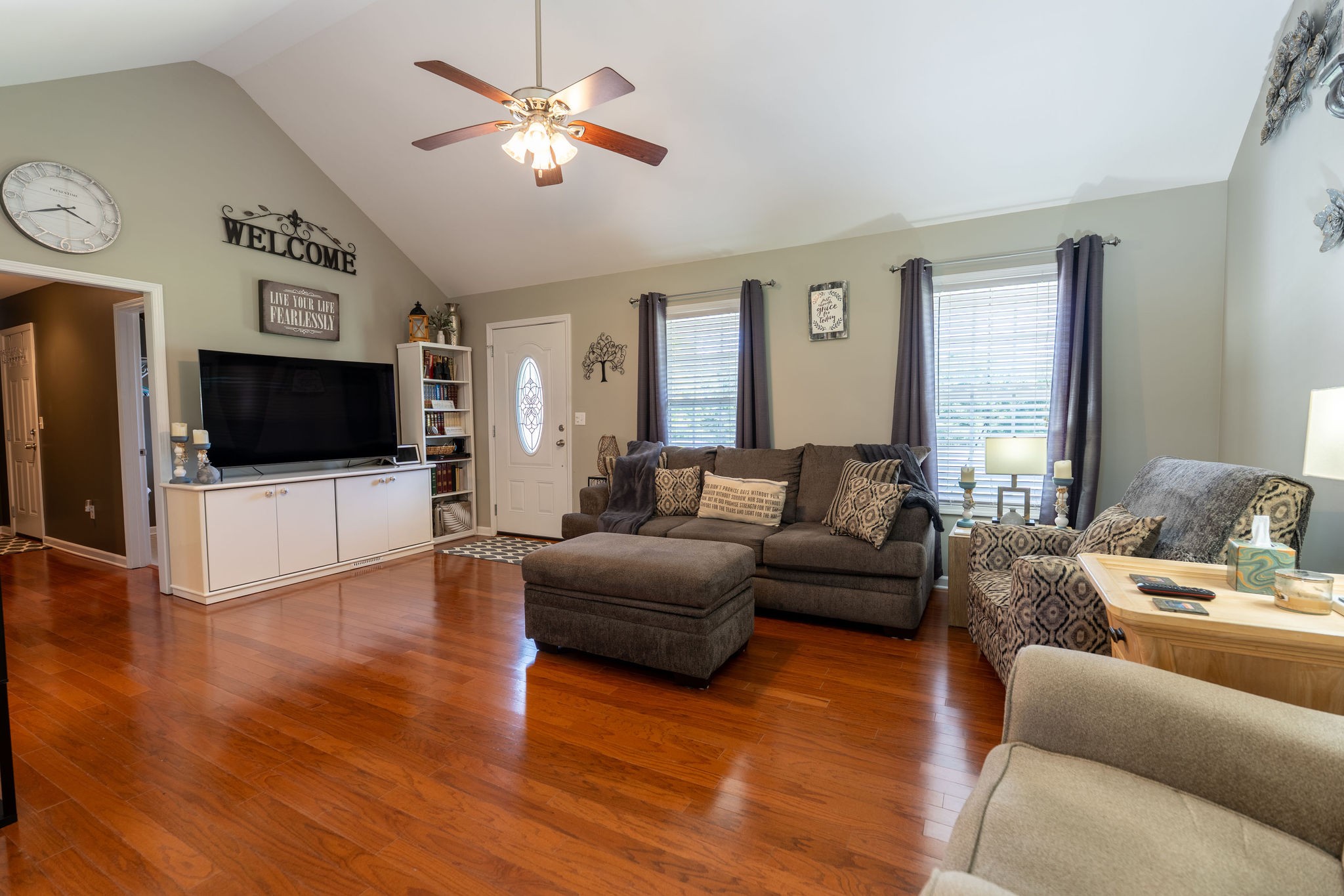 153 Center Point Dr