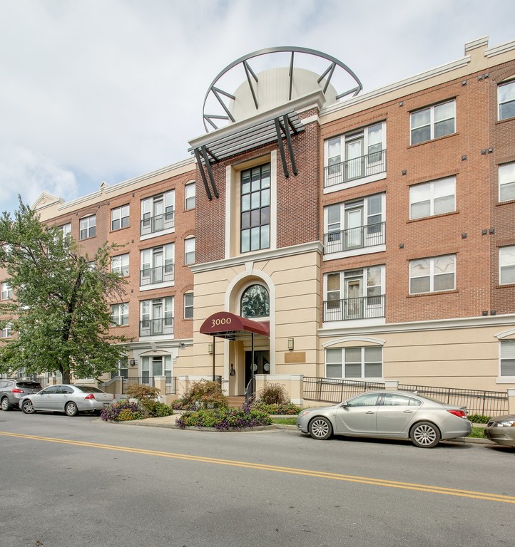 3000 Vanderbilt Pl