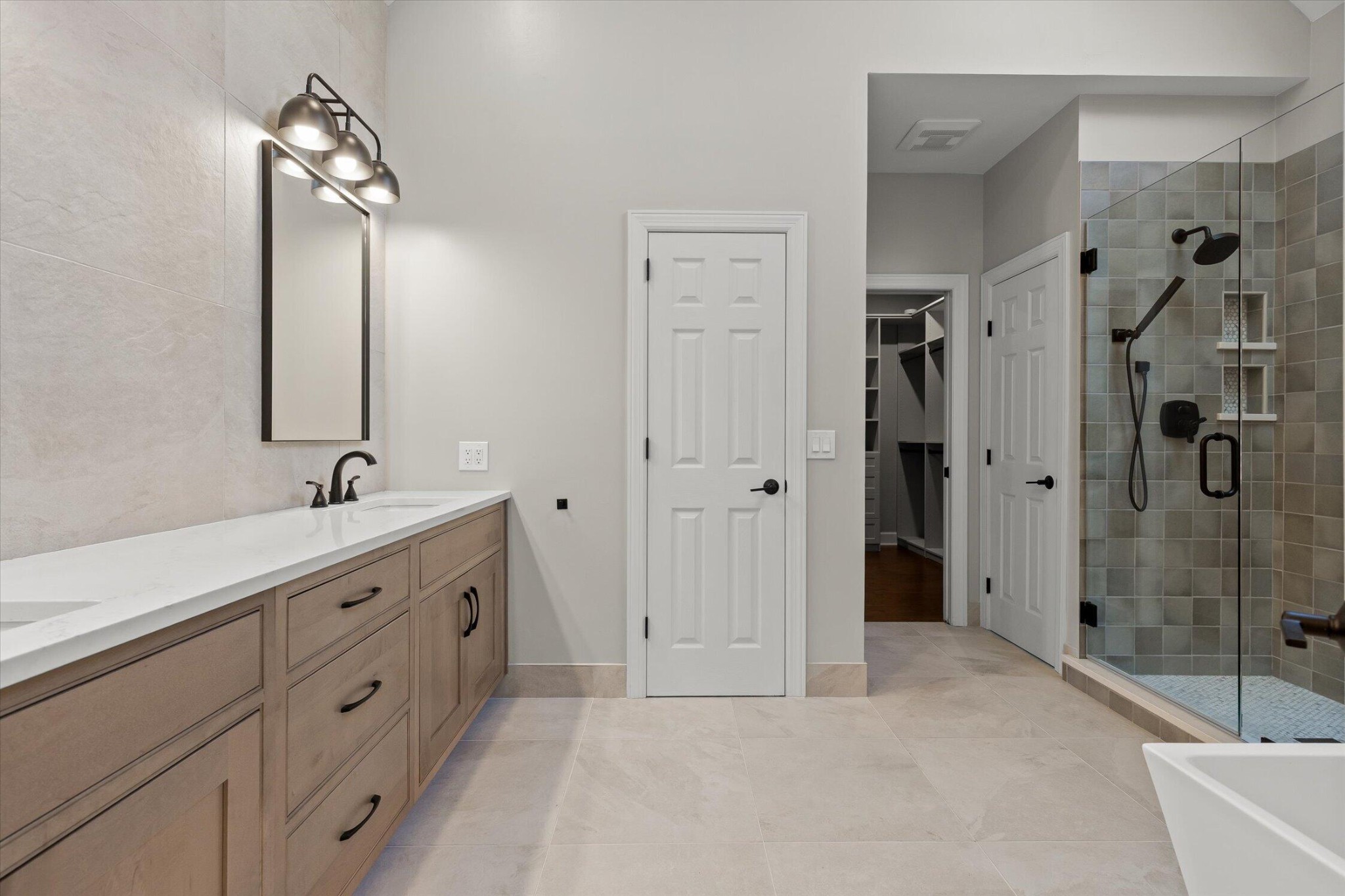 7729 Diamondhead Drive