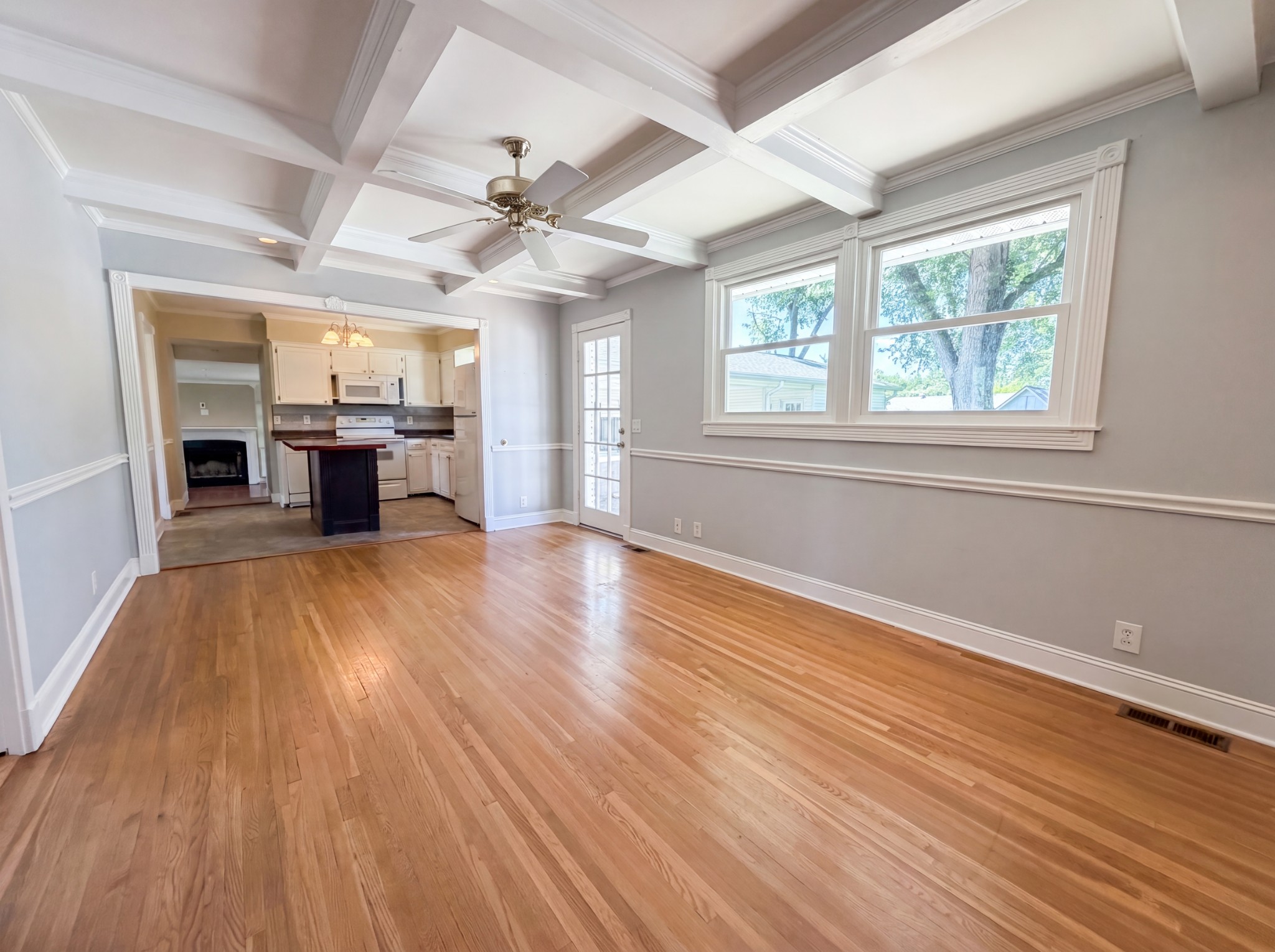 115 Paxton Dr