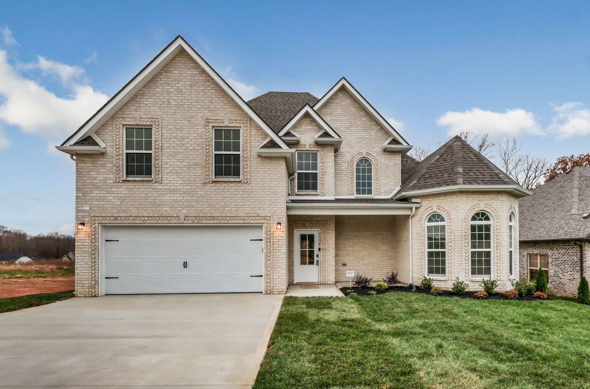 1338 English Oak Dr