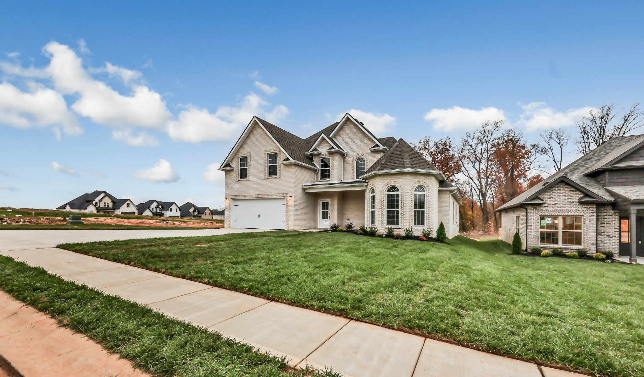 1338 English Oak Dr