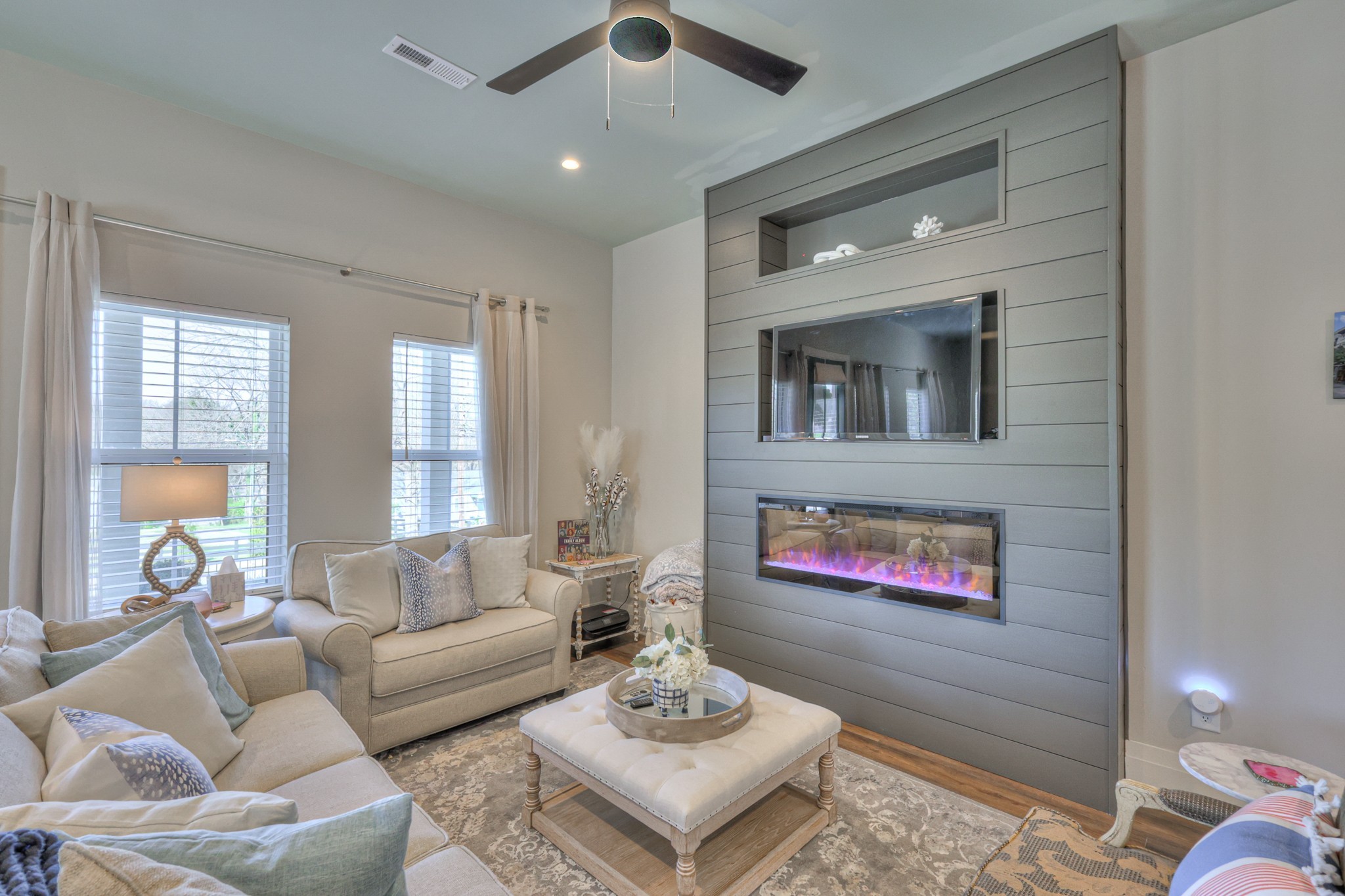 1108 Noble Loop