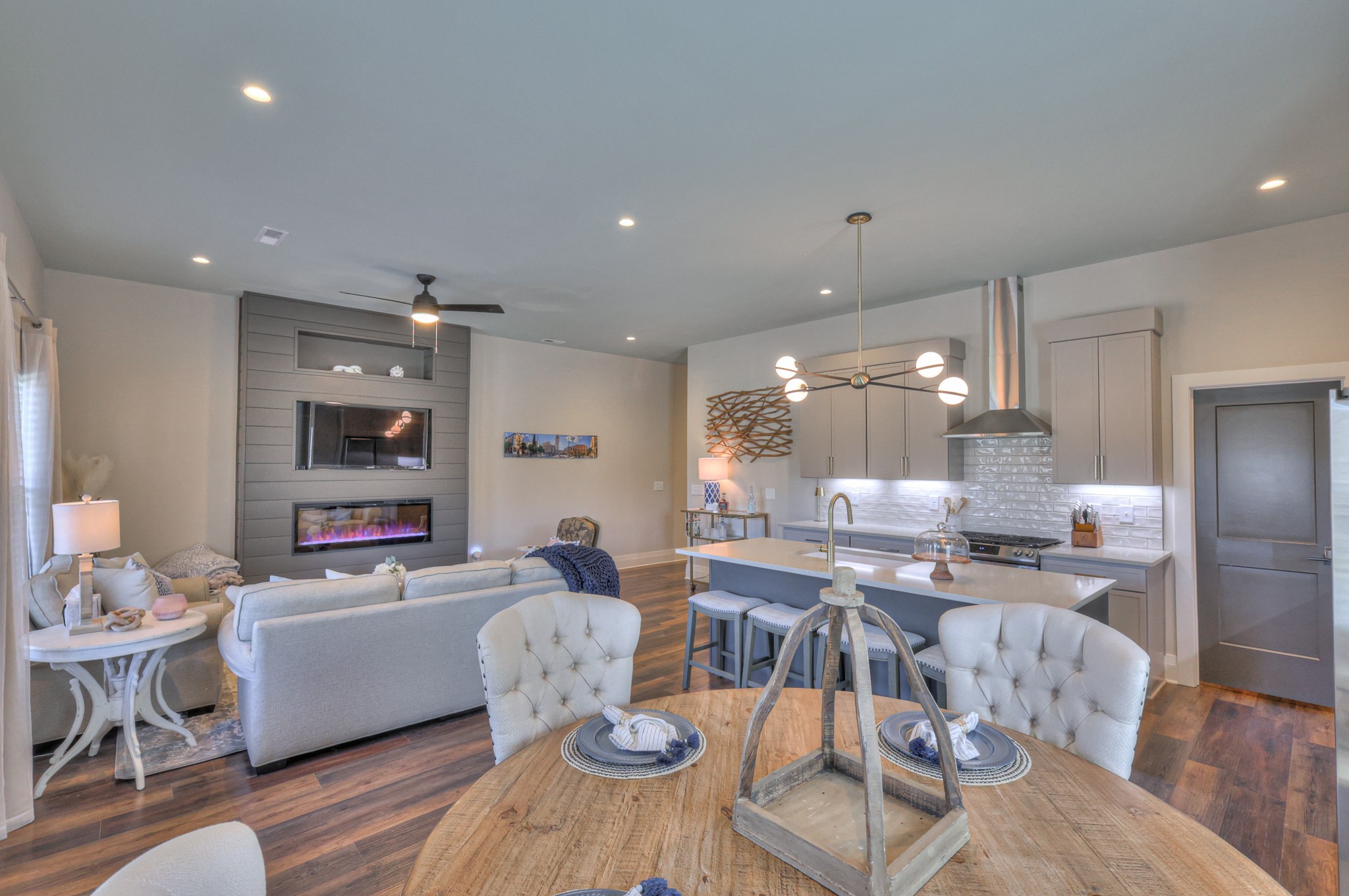 1108 Noble Loop