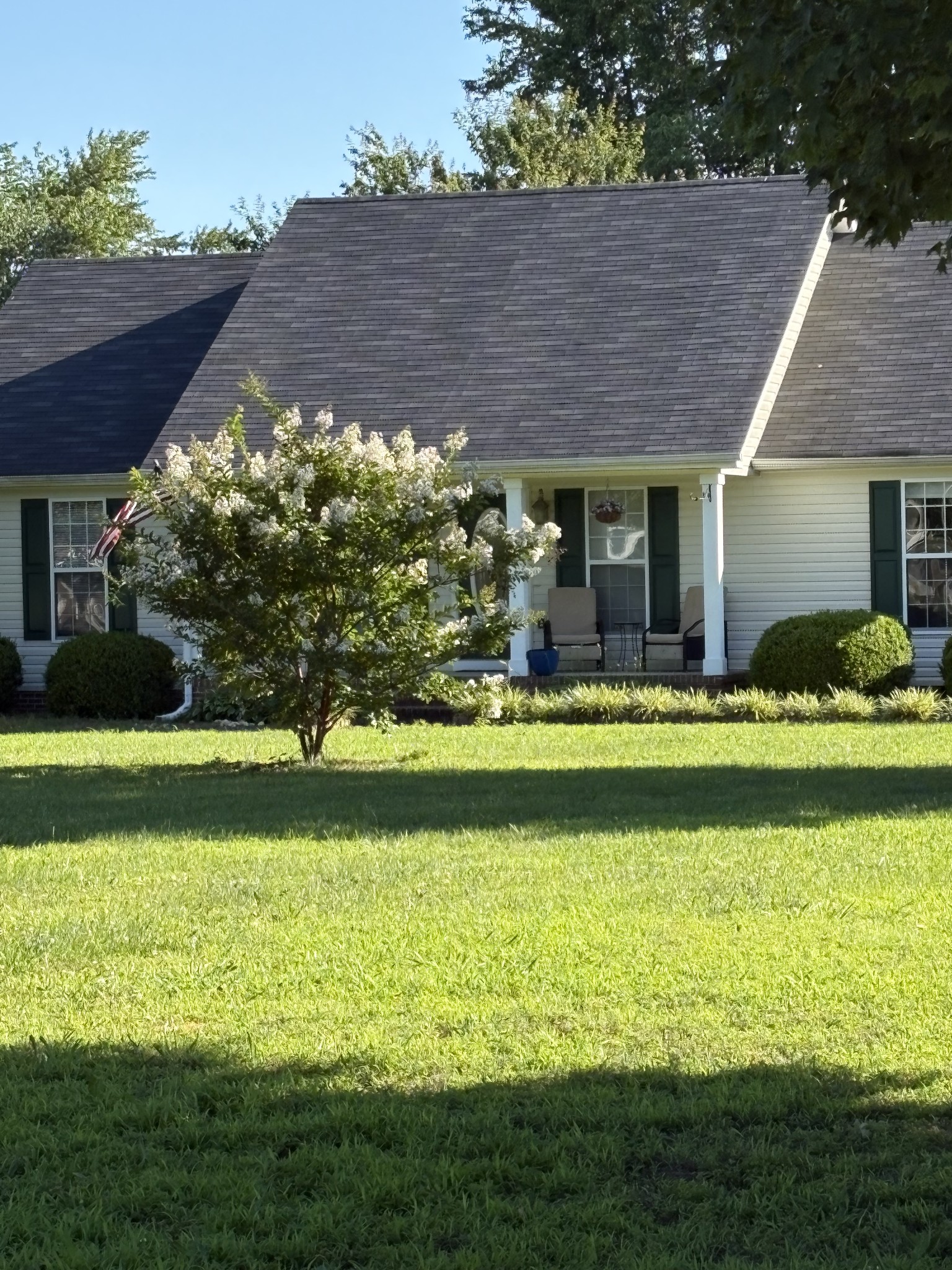 28 Long Meadow Dr