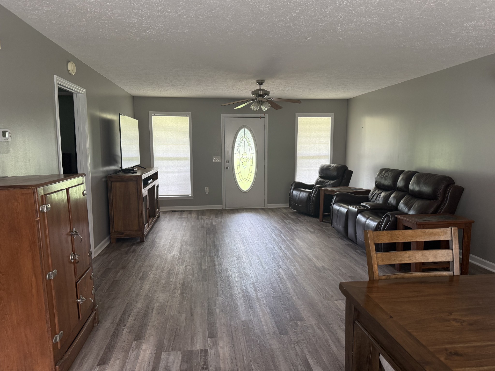 28 Long Meadow Dr