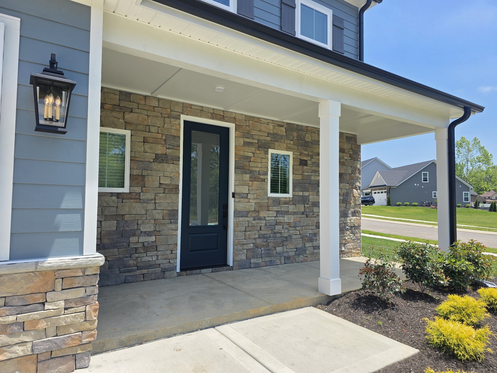 332 Springbrook Blvd