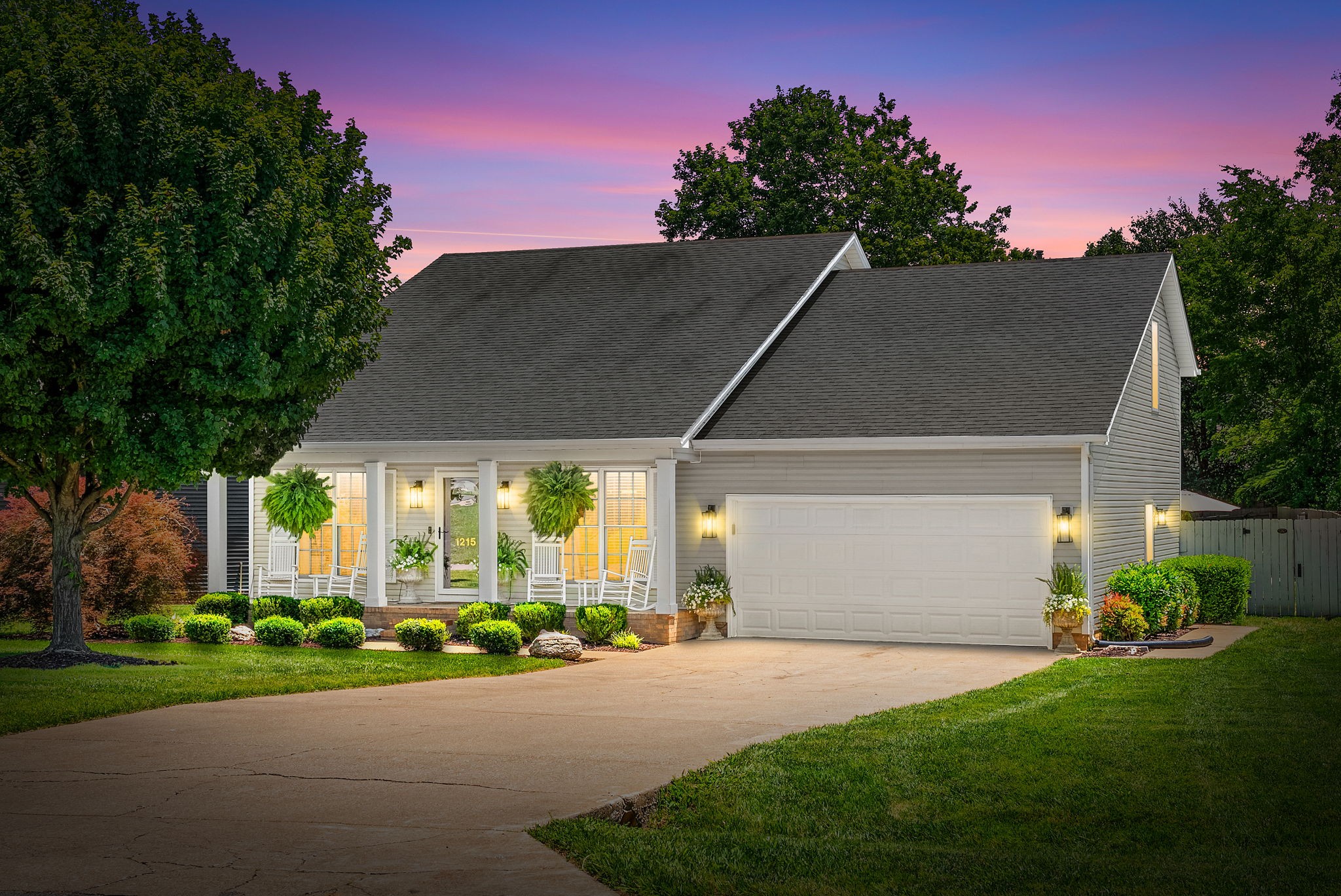 1215 Bark Ridge Cir