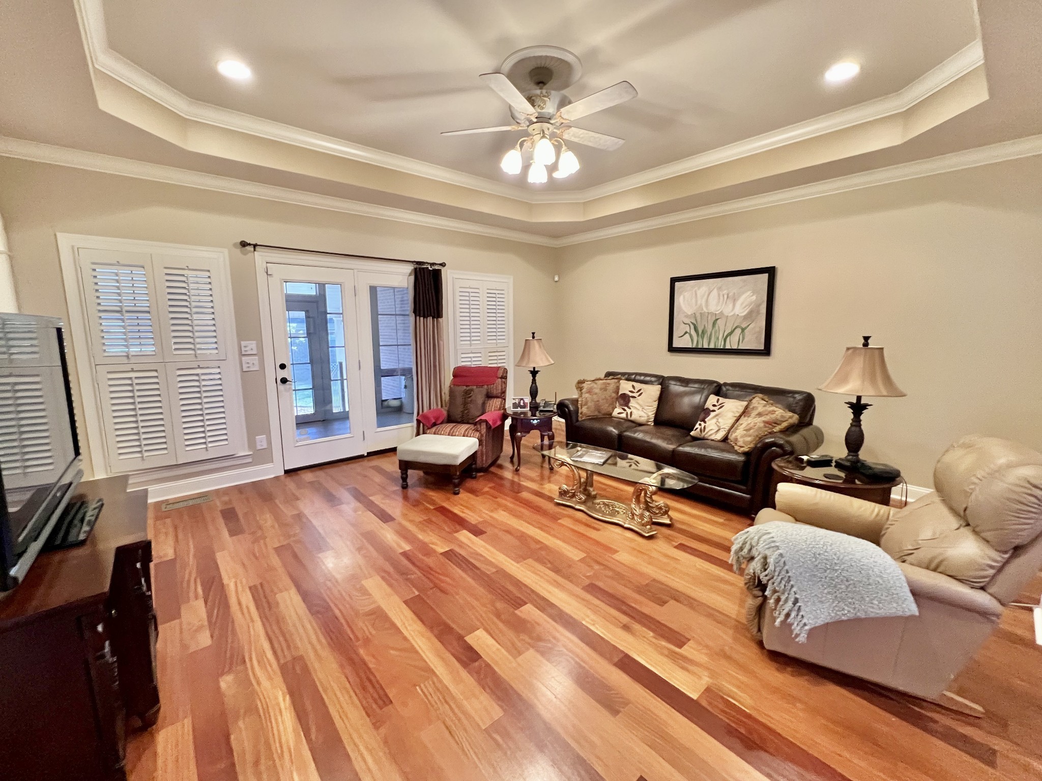 724 Toben Ter, N